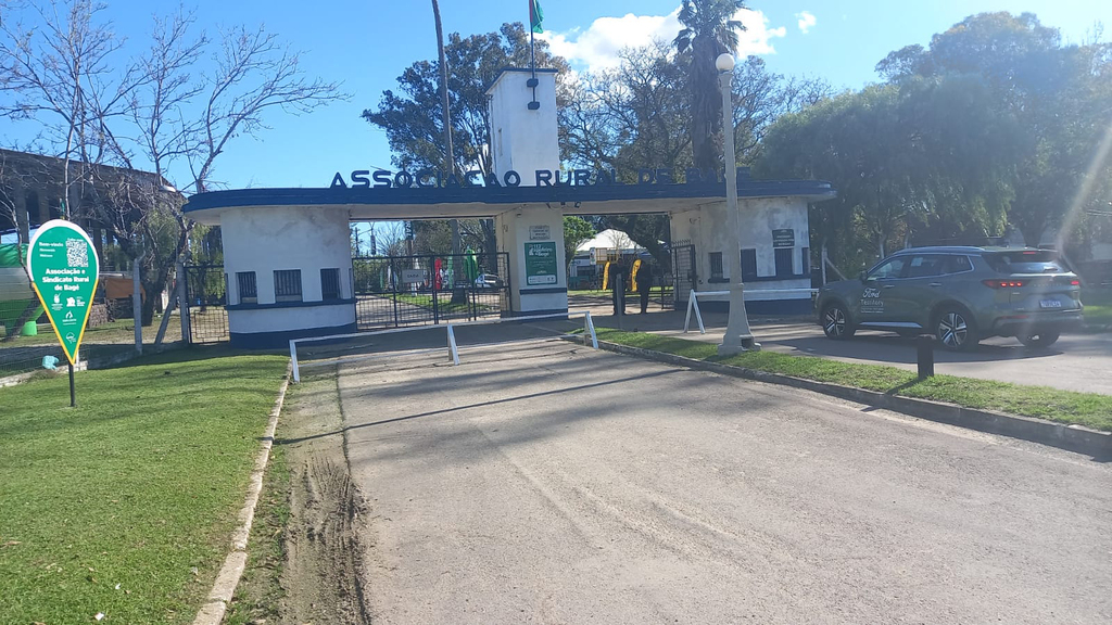 Seminário debate o futuro do agronegócio na Expofeira