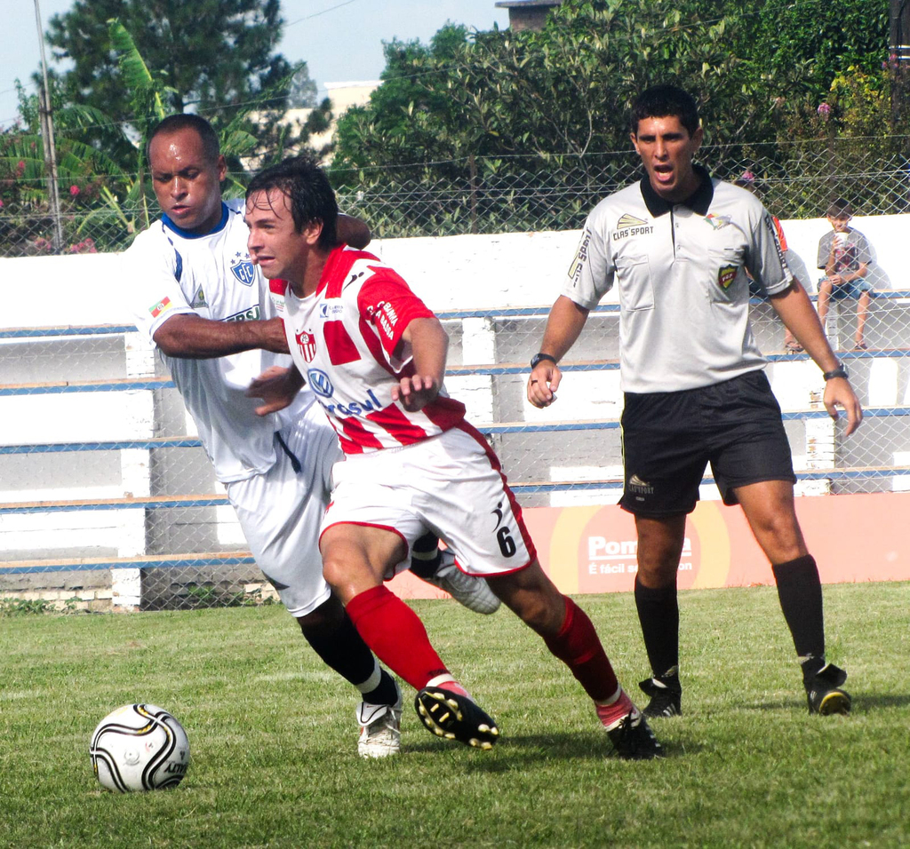 Tiago Coelho, carreira breve com conquistas