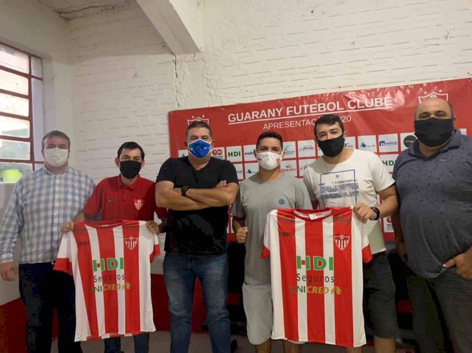 Objetivo alvirrubro é pintar o estádio