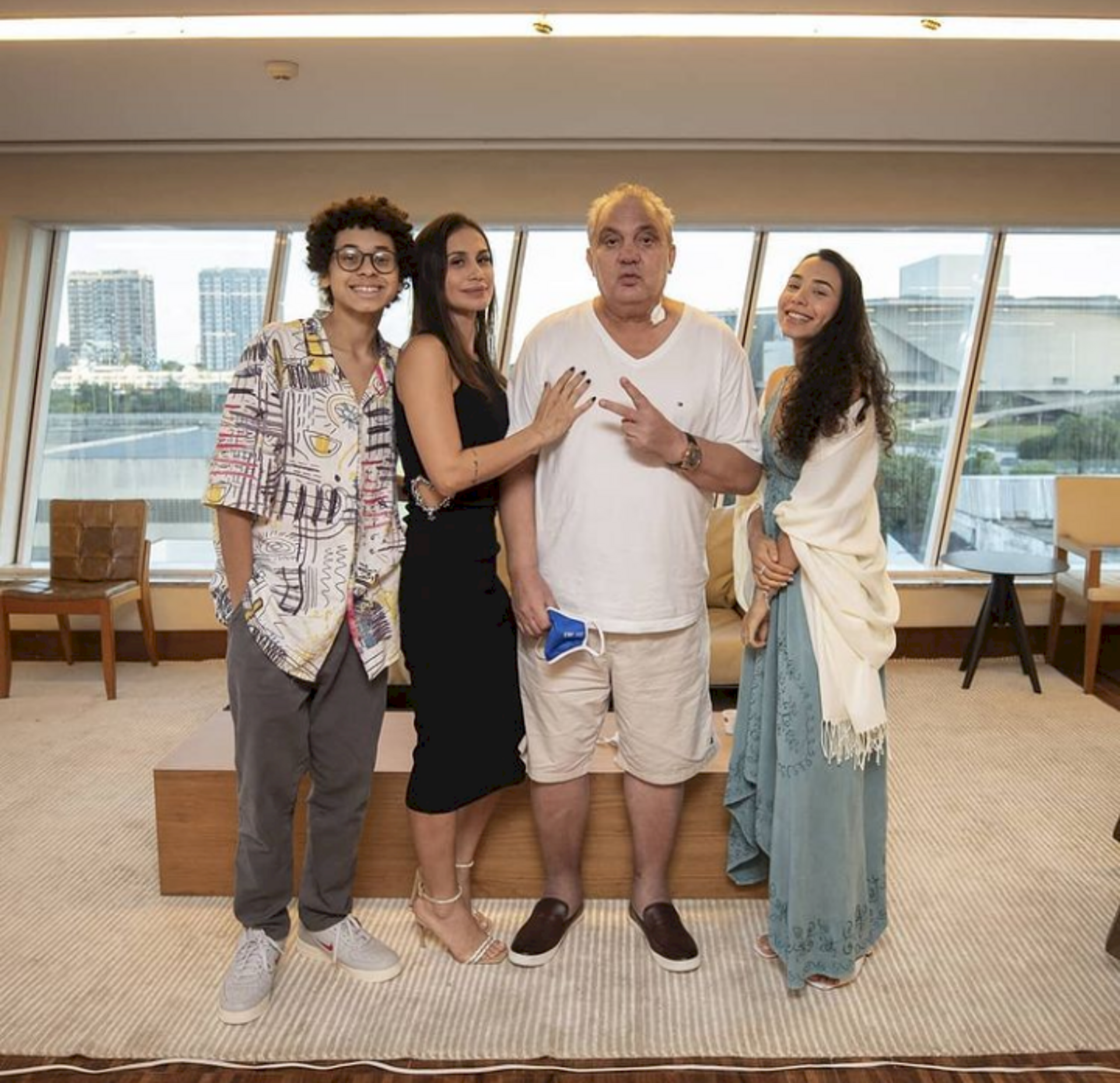 Jogador em click compartilhado pela família