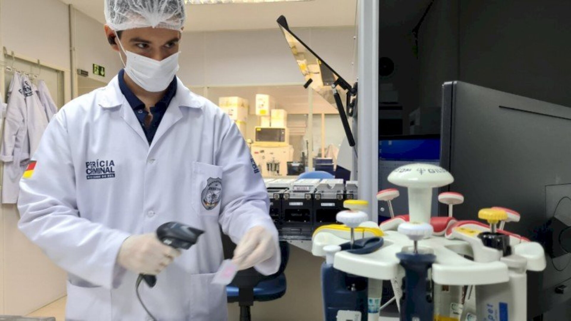 Coleta e processamento são executados pelo Instituto-Geral de Perícias