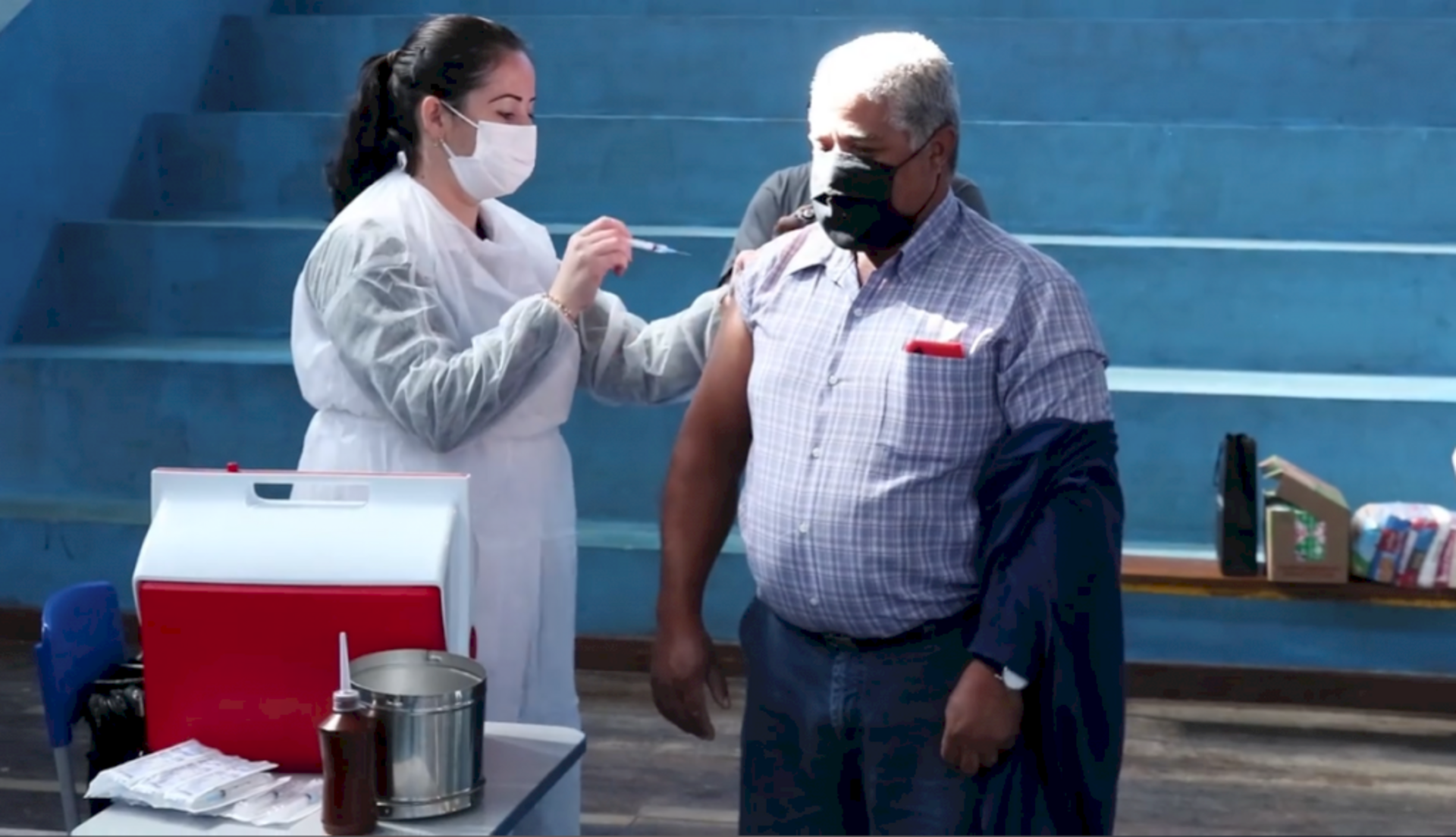 Foram imunizados 490 idosos, ontem, no São Pedro