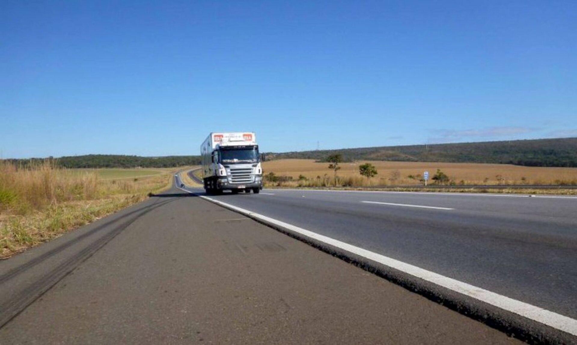 Cerca de 67 caminhoneiros morreram no primeiro ano de pandemia