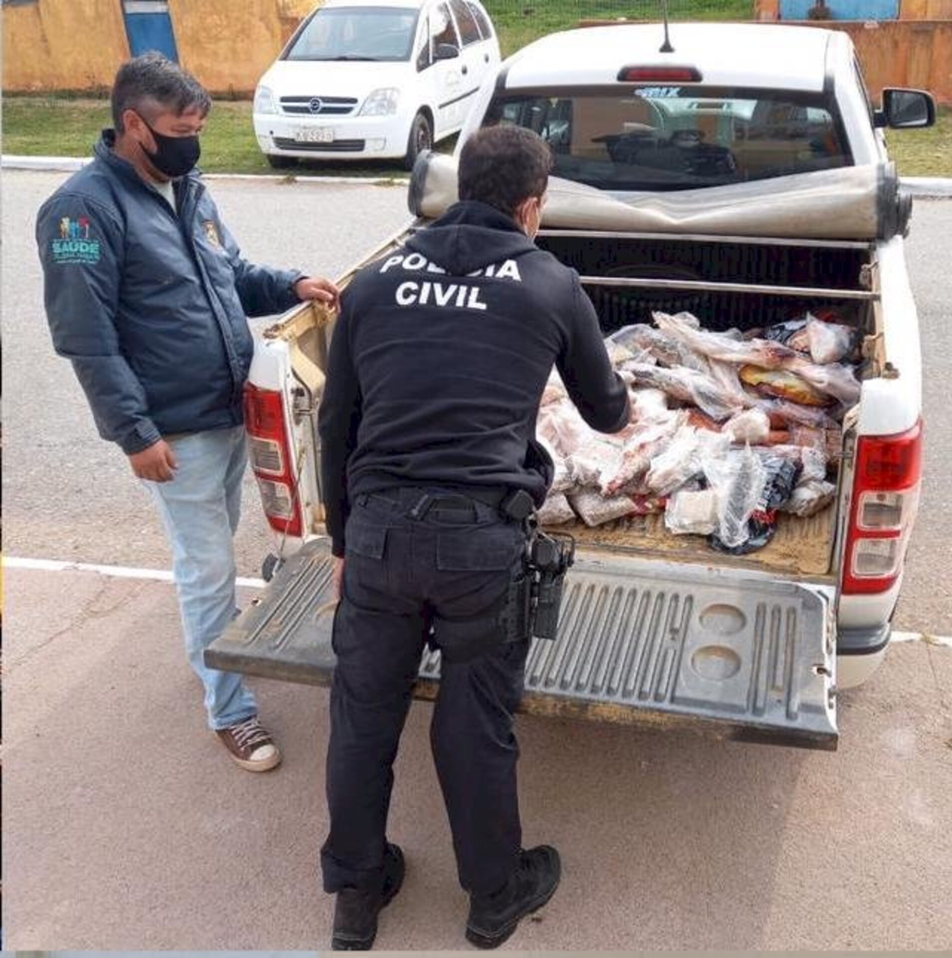 Carne imprópria para consumo humano foi apreendida