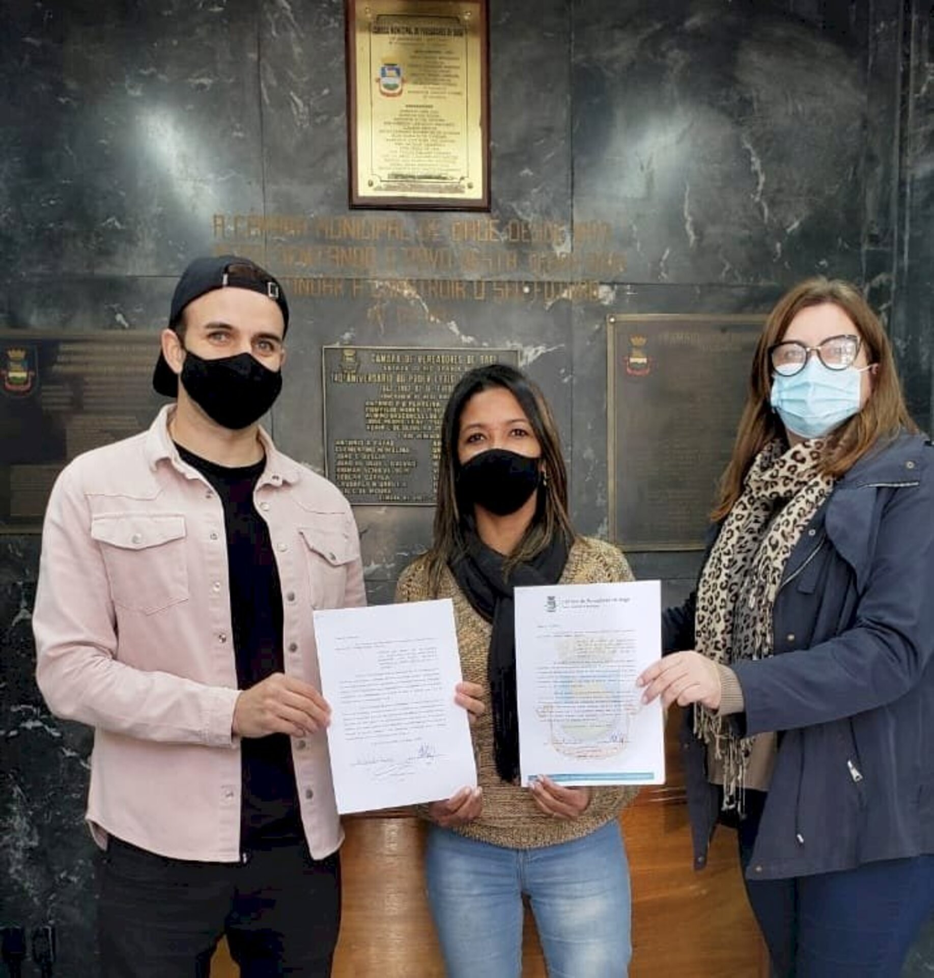 Lelinho, Cáren e Beatriz são os autores da proposta