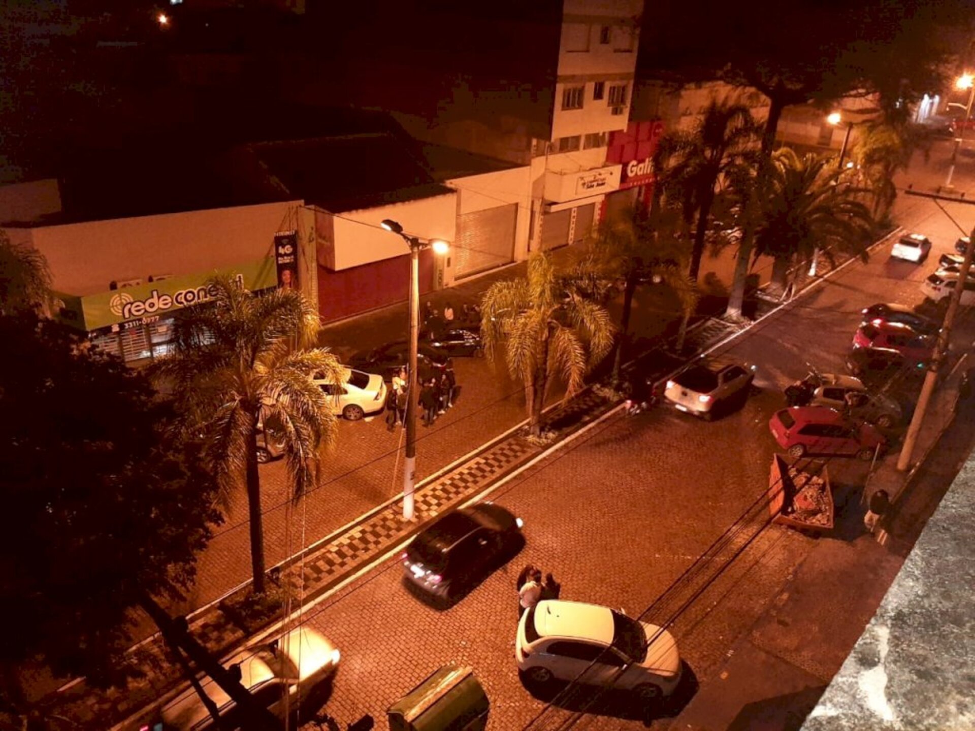 Quadra central da Sete de Setembro tem "festa" de sexta a domingo