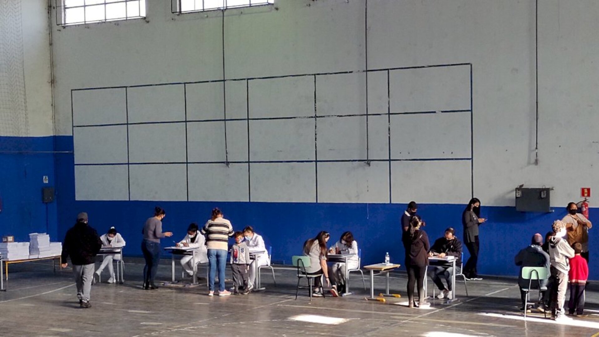 Bagé já vacina pessoas com 28 anos