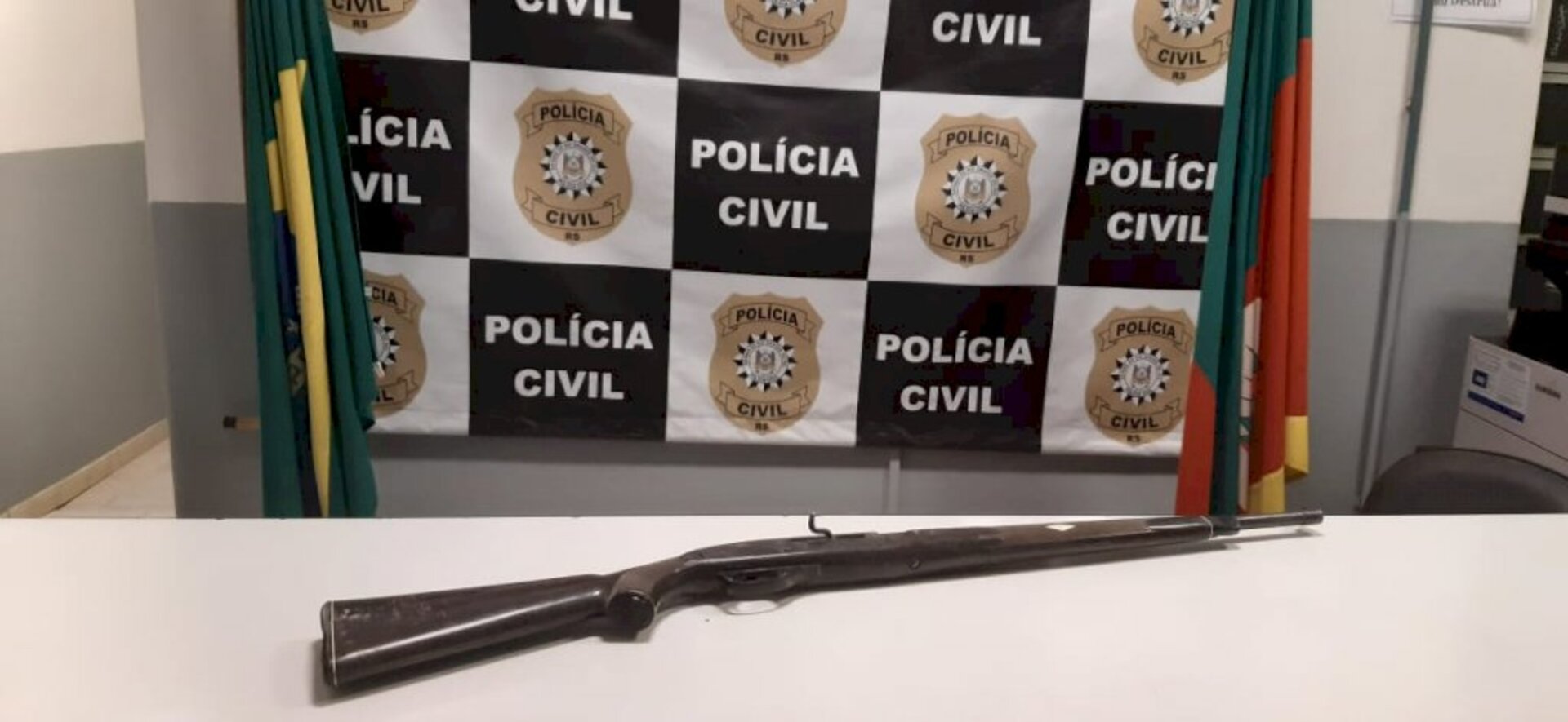 Arma usada pelo agressor foi localizada pela polícia