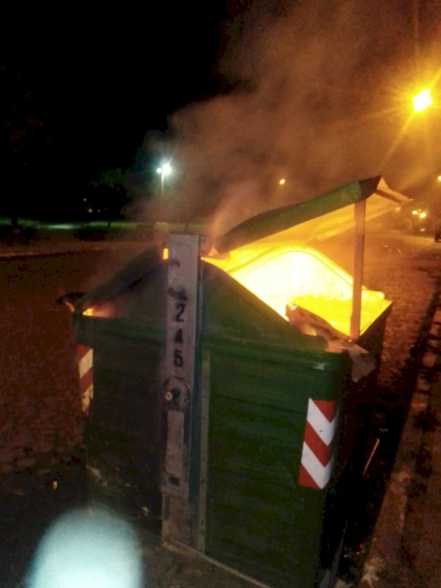 Incêndios têm sido prática rotineira nos equipamentos