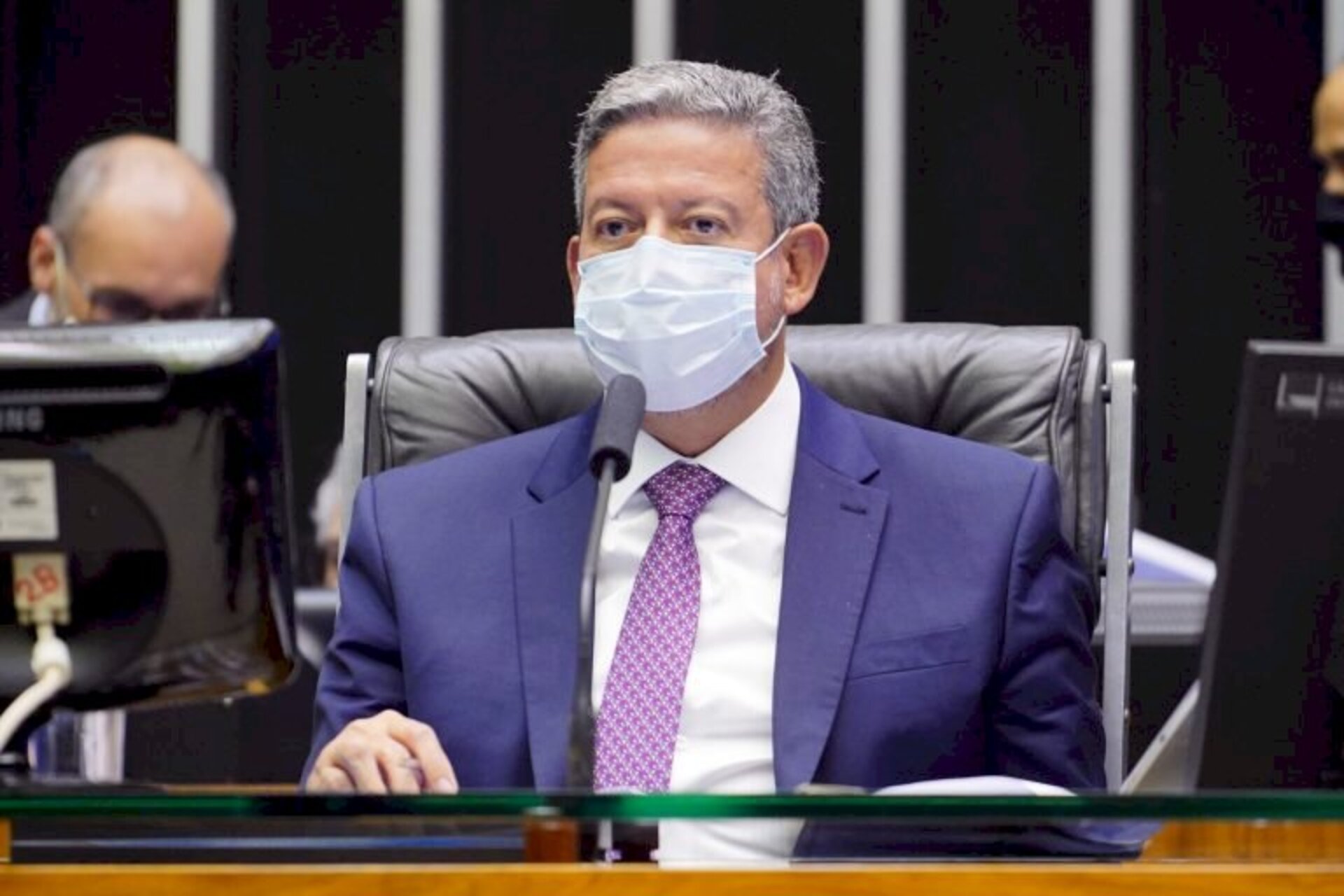 Lira lembrou que houve pedidos de impeachment para todos os presidentes