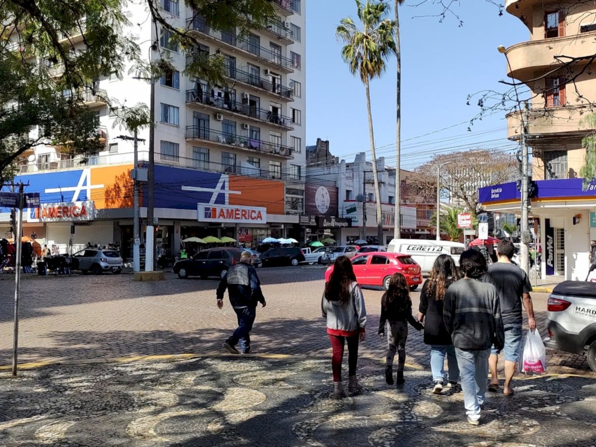 Roupas foram os itens mais buscados para presentear