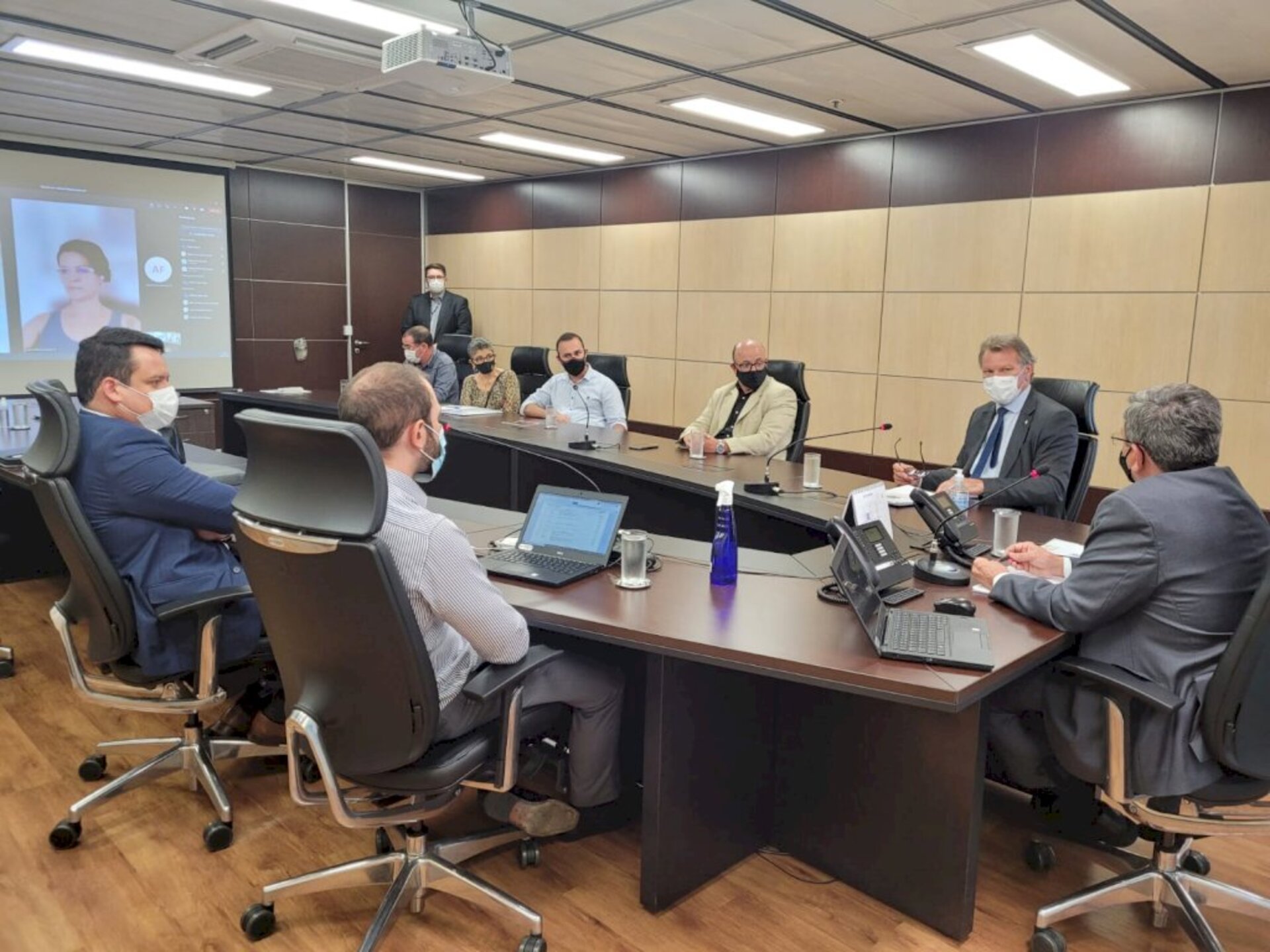 Parlamentar e políticos de Pinheiro Machado se reuniram com diretor do DNIT