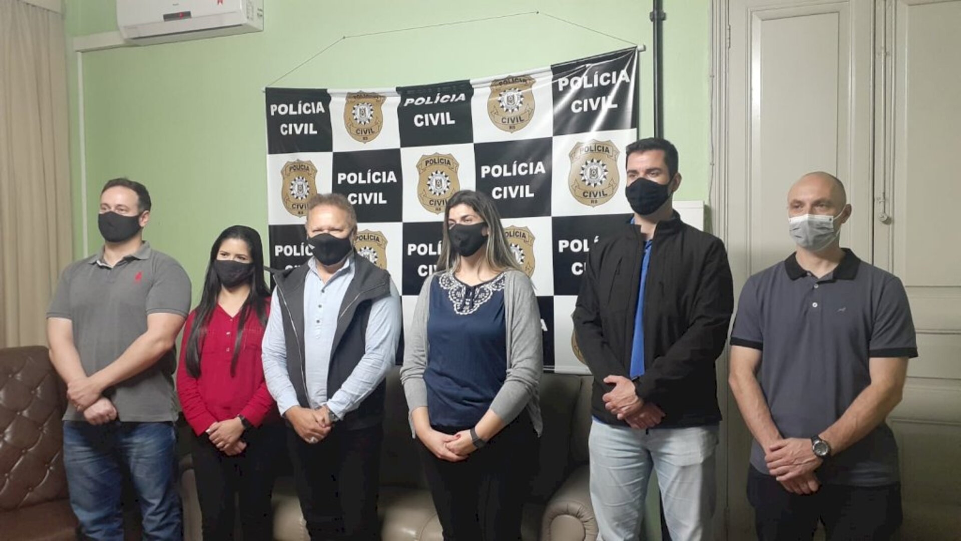 Profissionais foram, recebidos pelo delegado regional