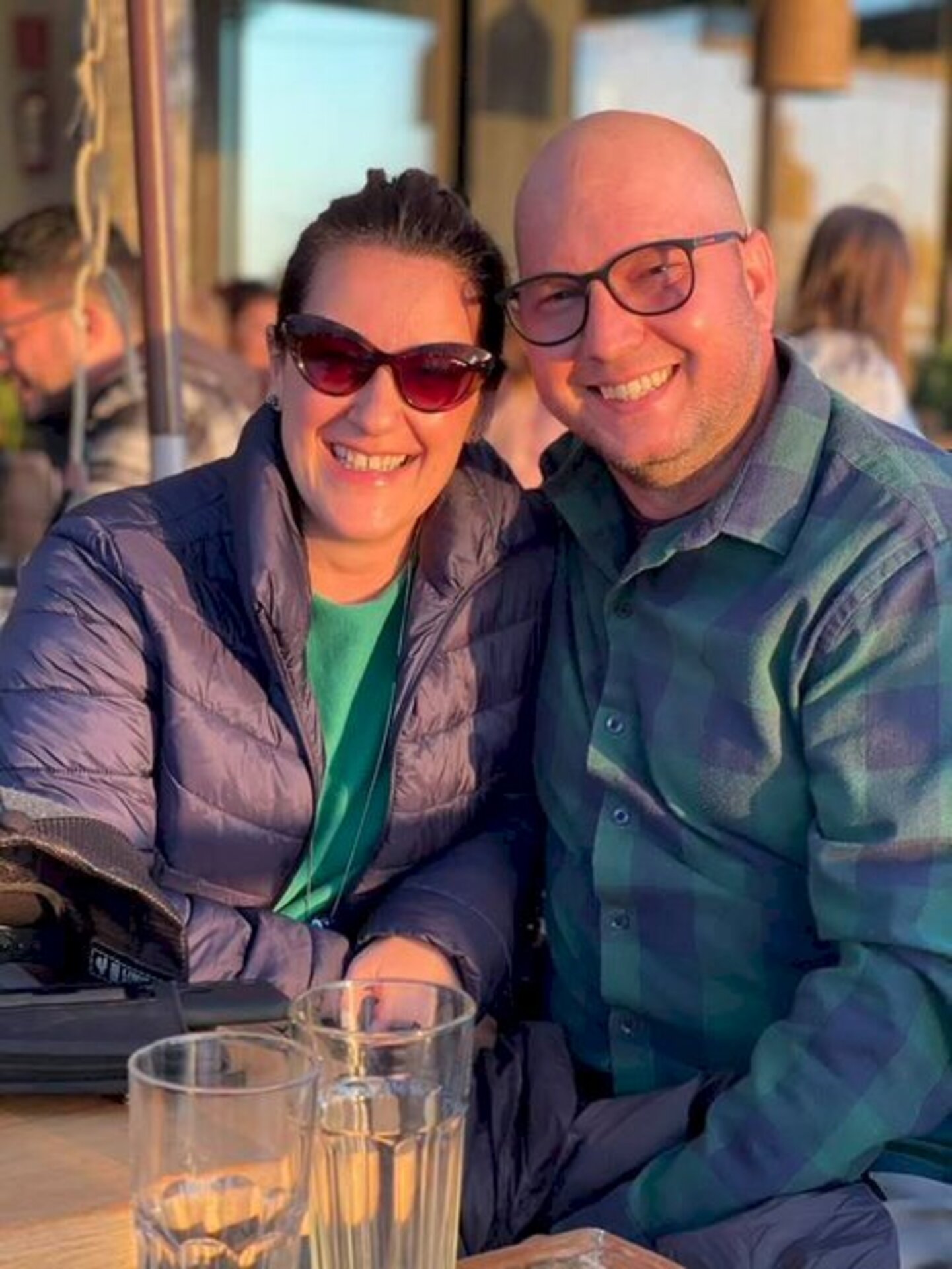 Em Punta, a "good vibe" de Camila Vaz e Guilherme Lebrão no Parador Muelle 3