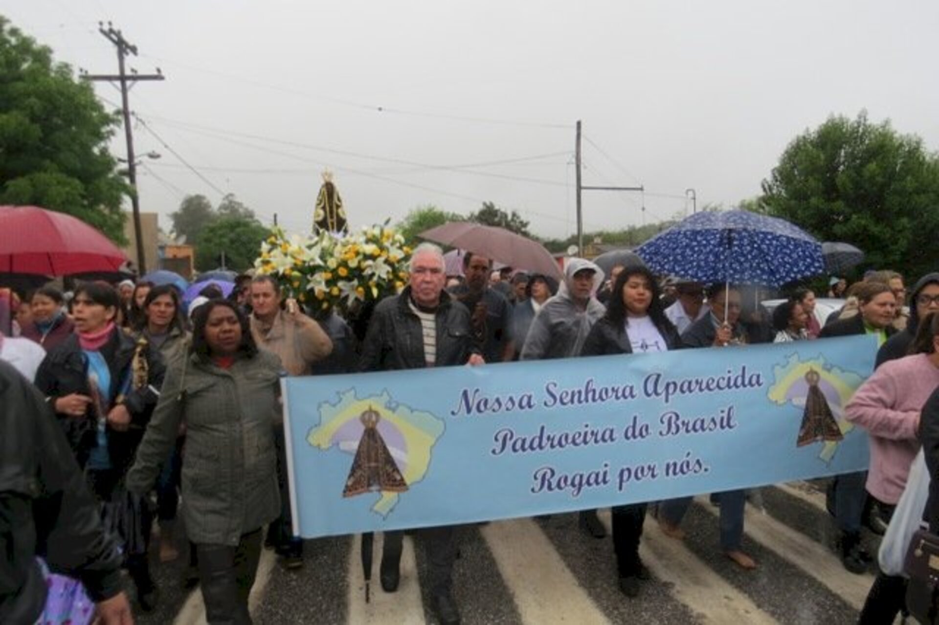 Pelo segundo ano consecutivo não terá procissão a pé na cidade