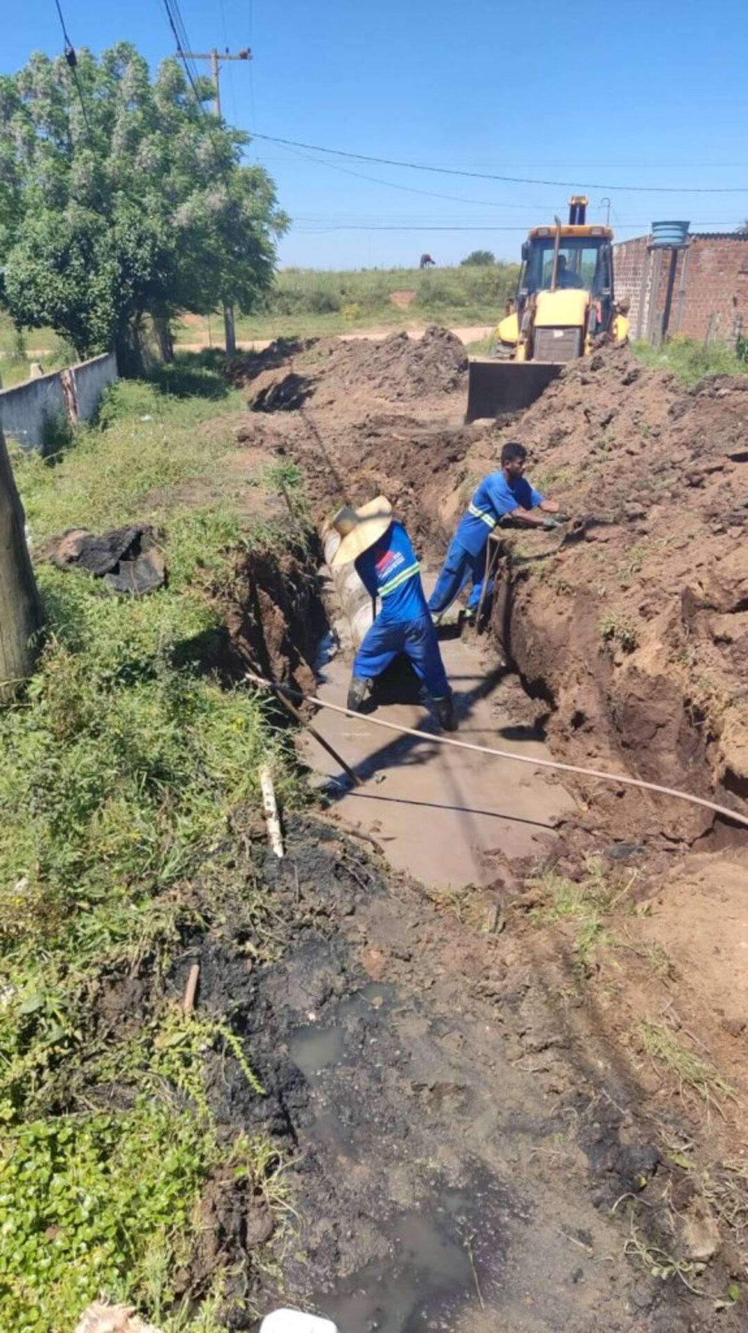 Trezentos metros de bueiros estão sendo instalados