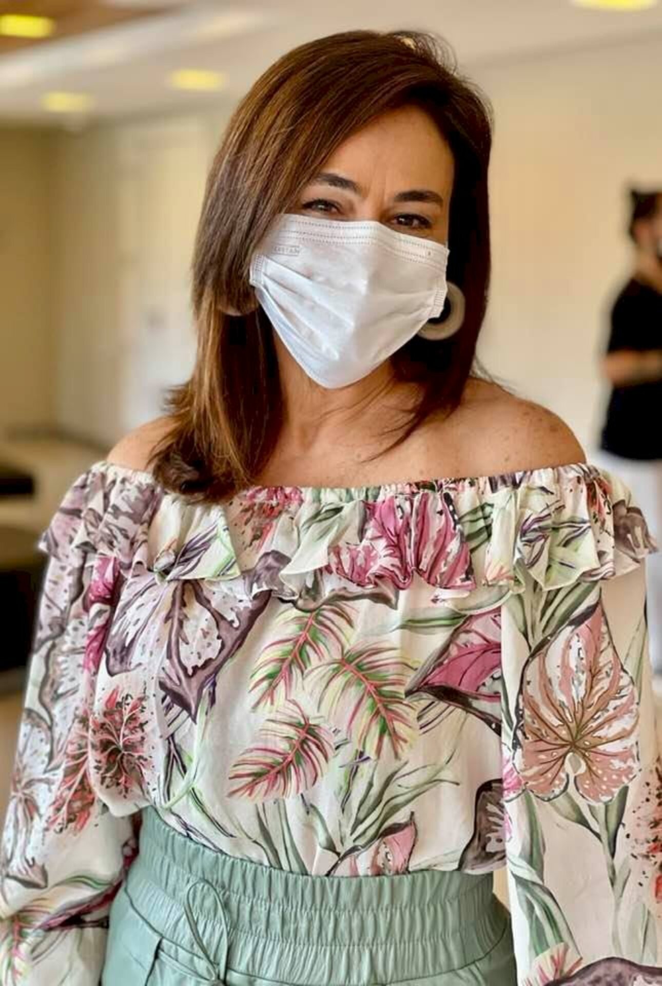 A anfitriã Iguatemi Porto Alegre, Nailê Santos, fotografada pela coluna durante o café da manhã oferecido à imprensa gaúcha