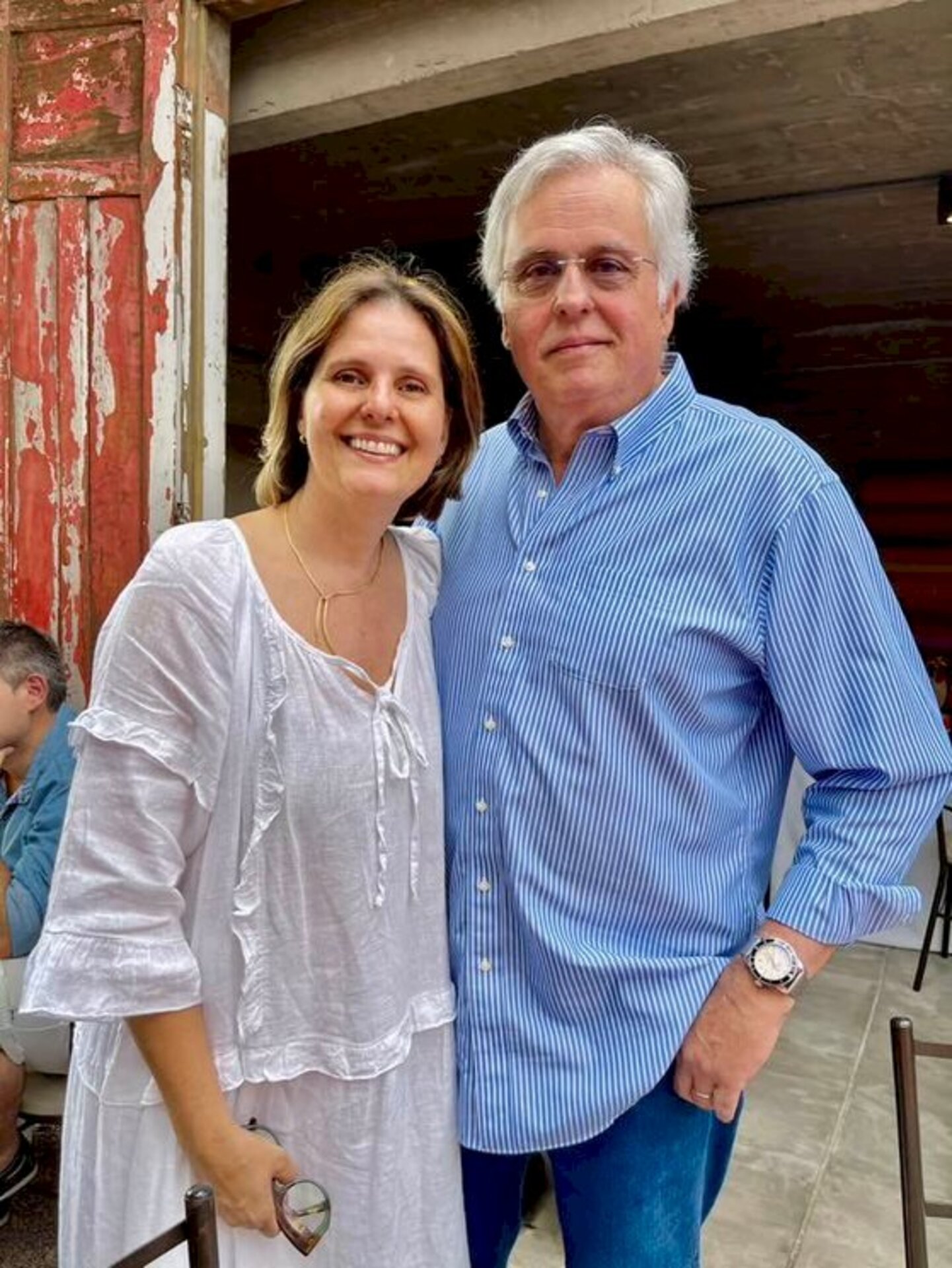 Anfitriões impecáveis, Angela Zaffari e Waldo Pereira Filho