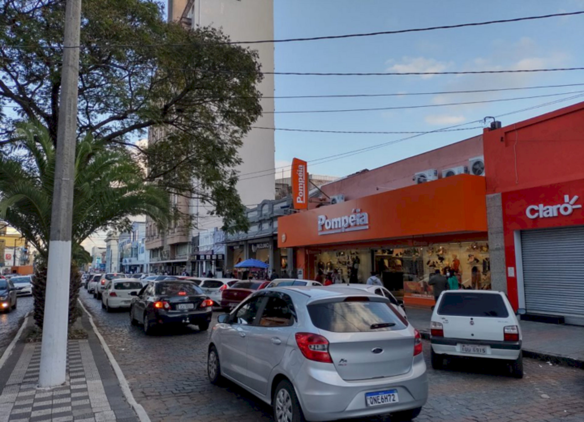 Empresas ainda são fortemente impactadas pela pandemia