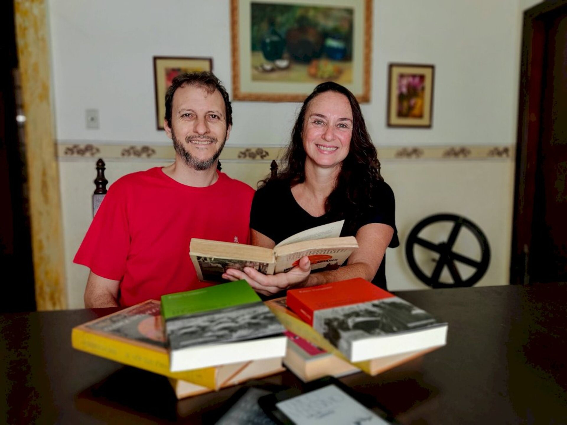 Casal de jornalistas percorrerá o caminho