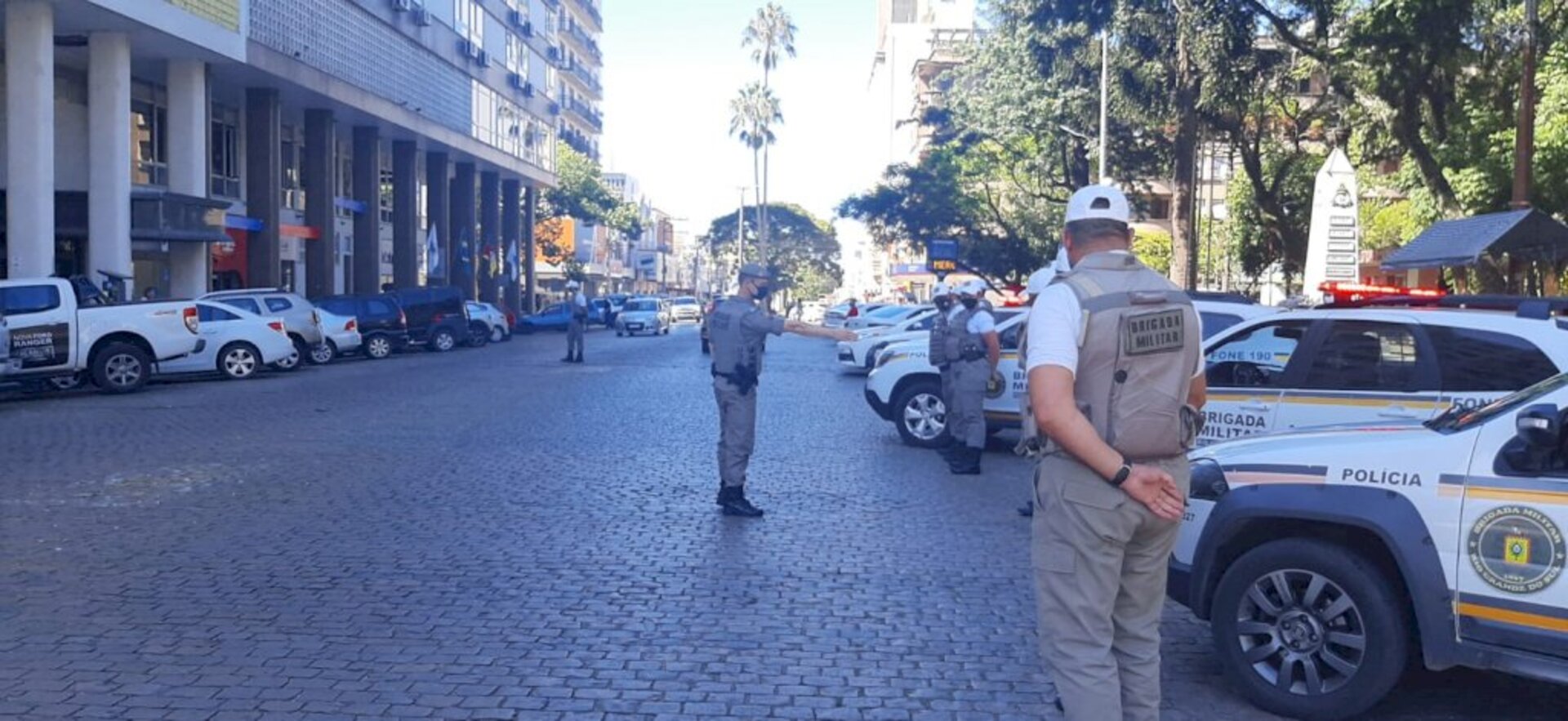 Ato foi realizado na Sete de Setembro em frente a praça Silveira Martins