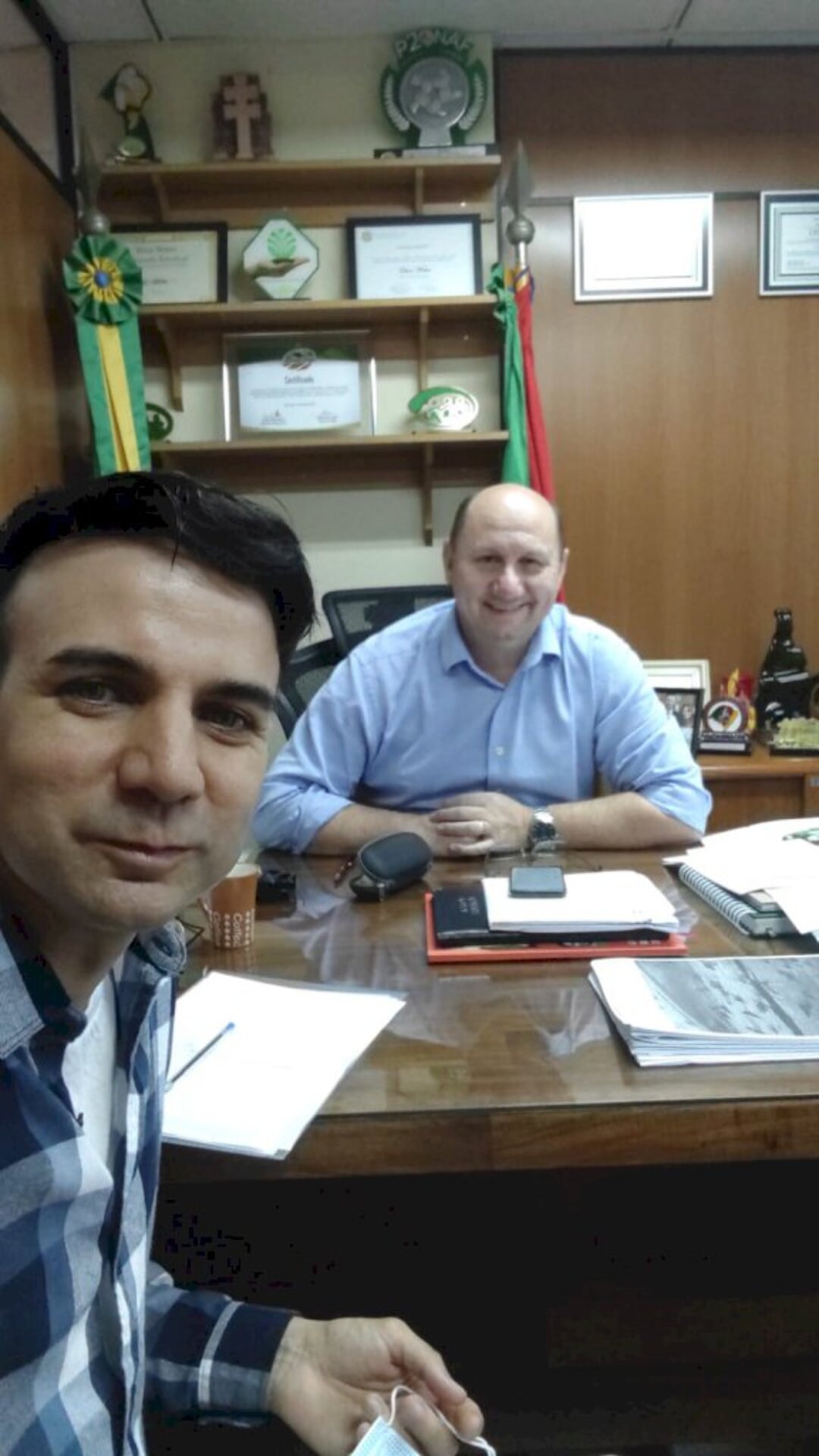 Lelinho se reuniu o parlamentar socialista para tratar do problema