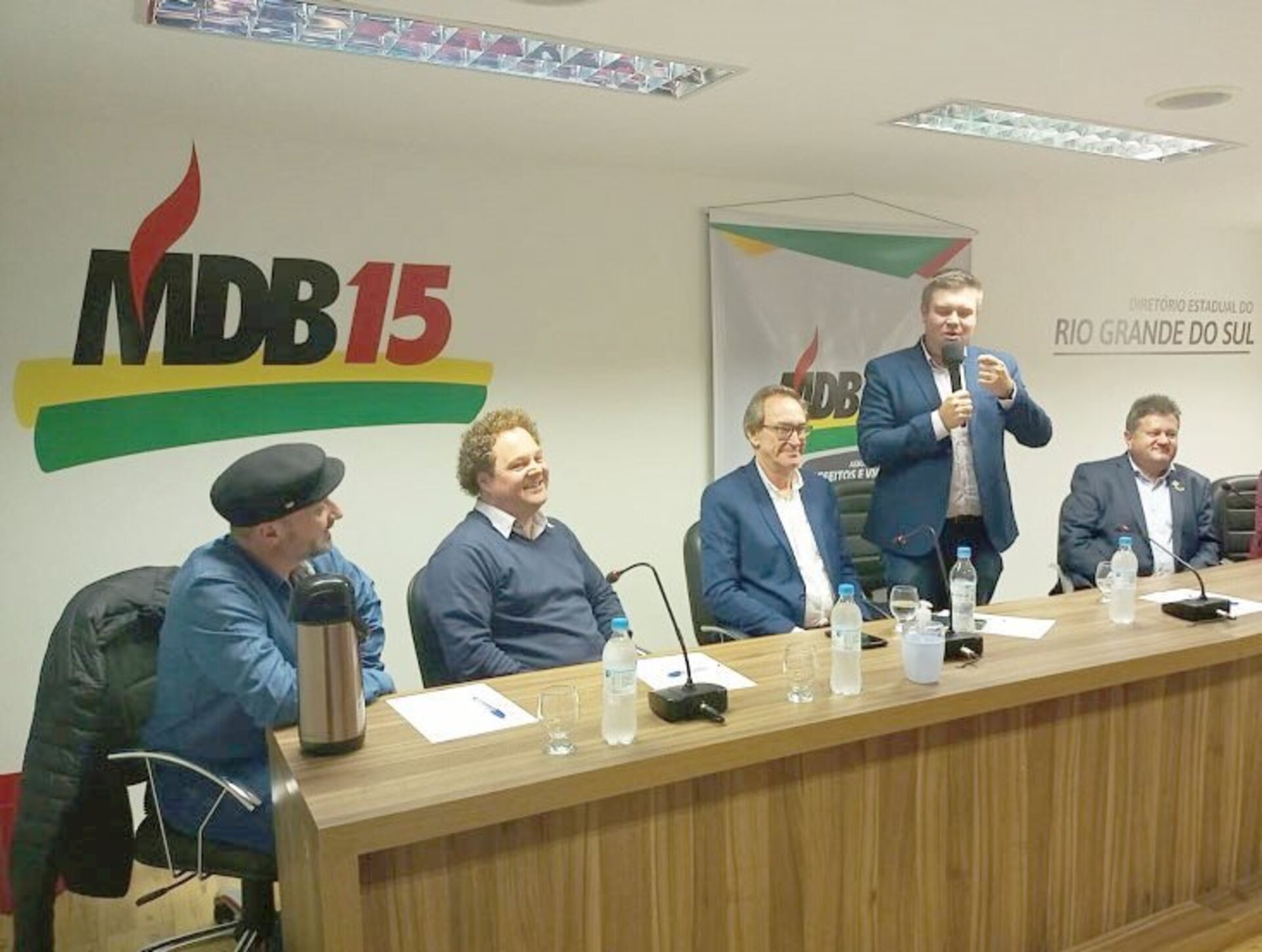 Três prefeitos emedebistas disputavam o cargo