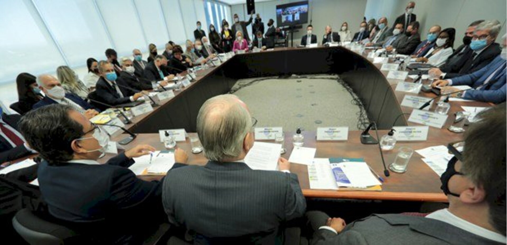 Reunião contou com a participação de representantes das 27 cortes regionais