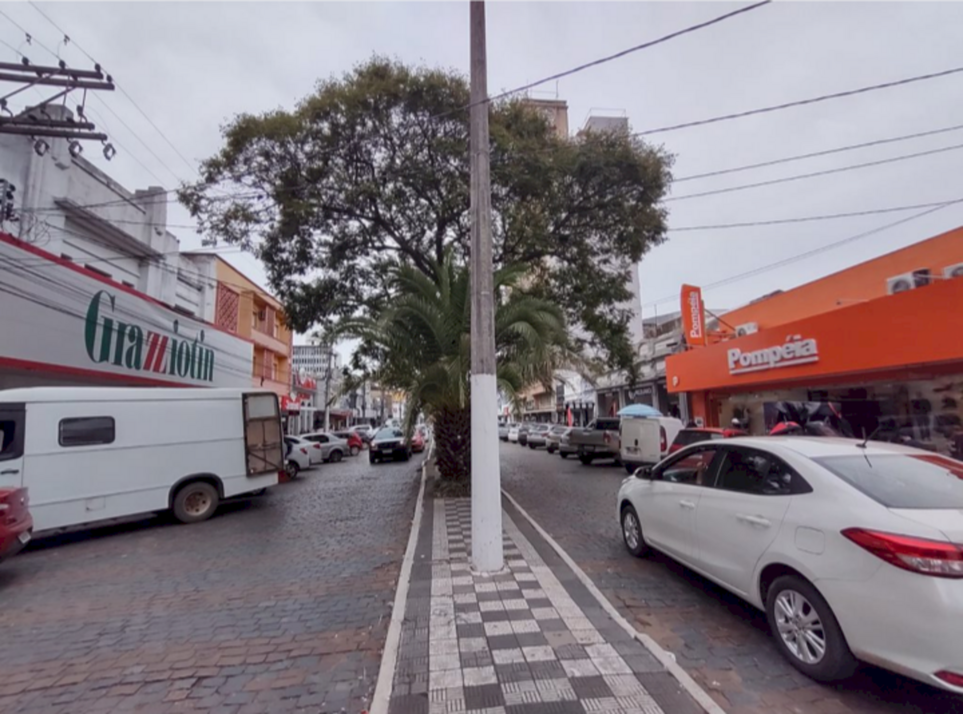 Lojas do centro devem ser campeãs de demanda, junto com bares e restaurantes
