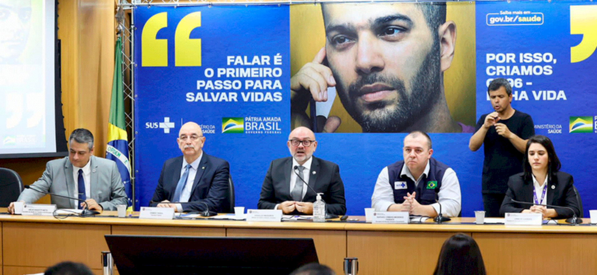 Lançamento aconteceu nesta segunda-feira