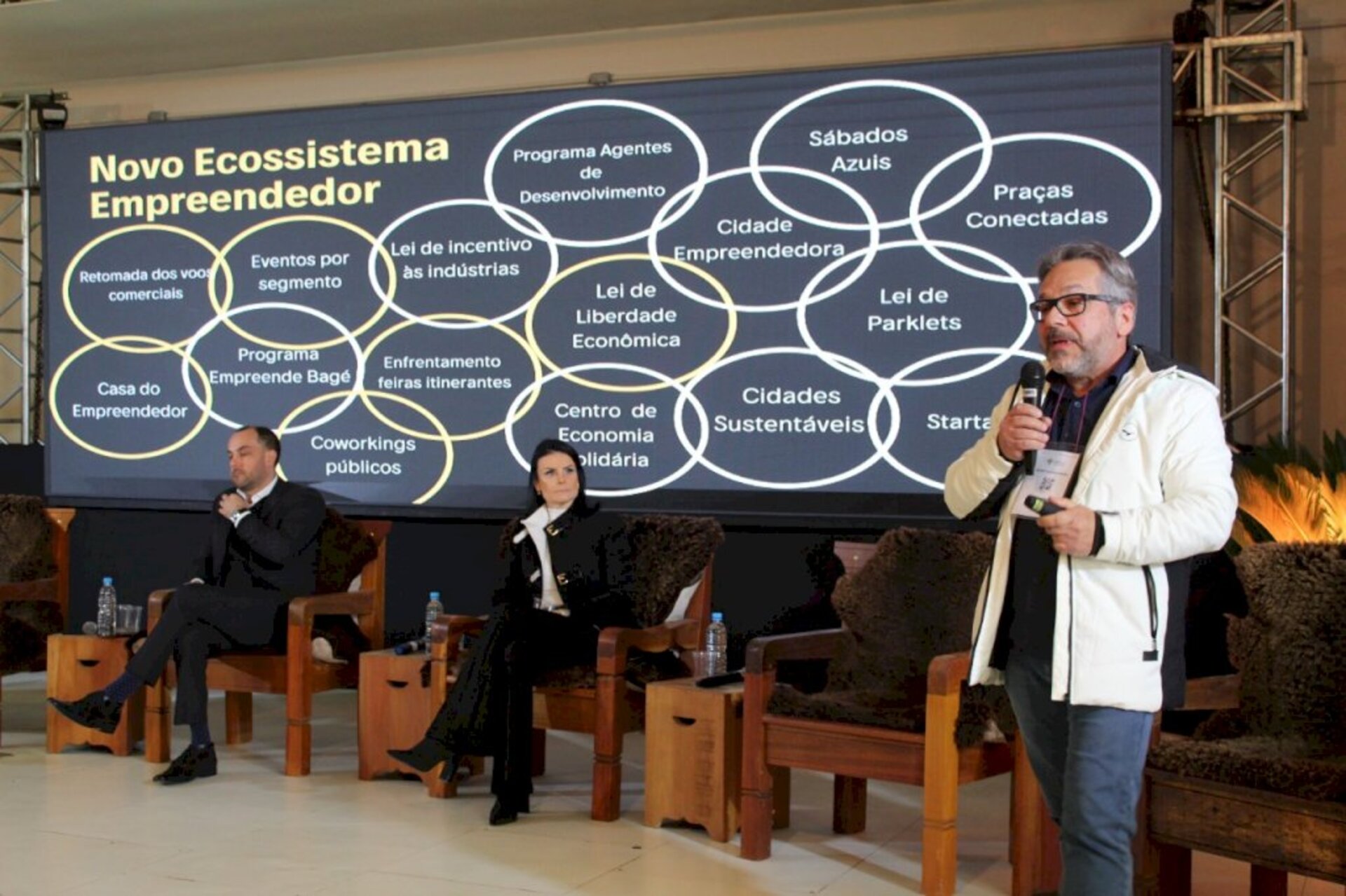 Evento reuniu secretários de vários municípios