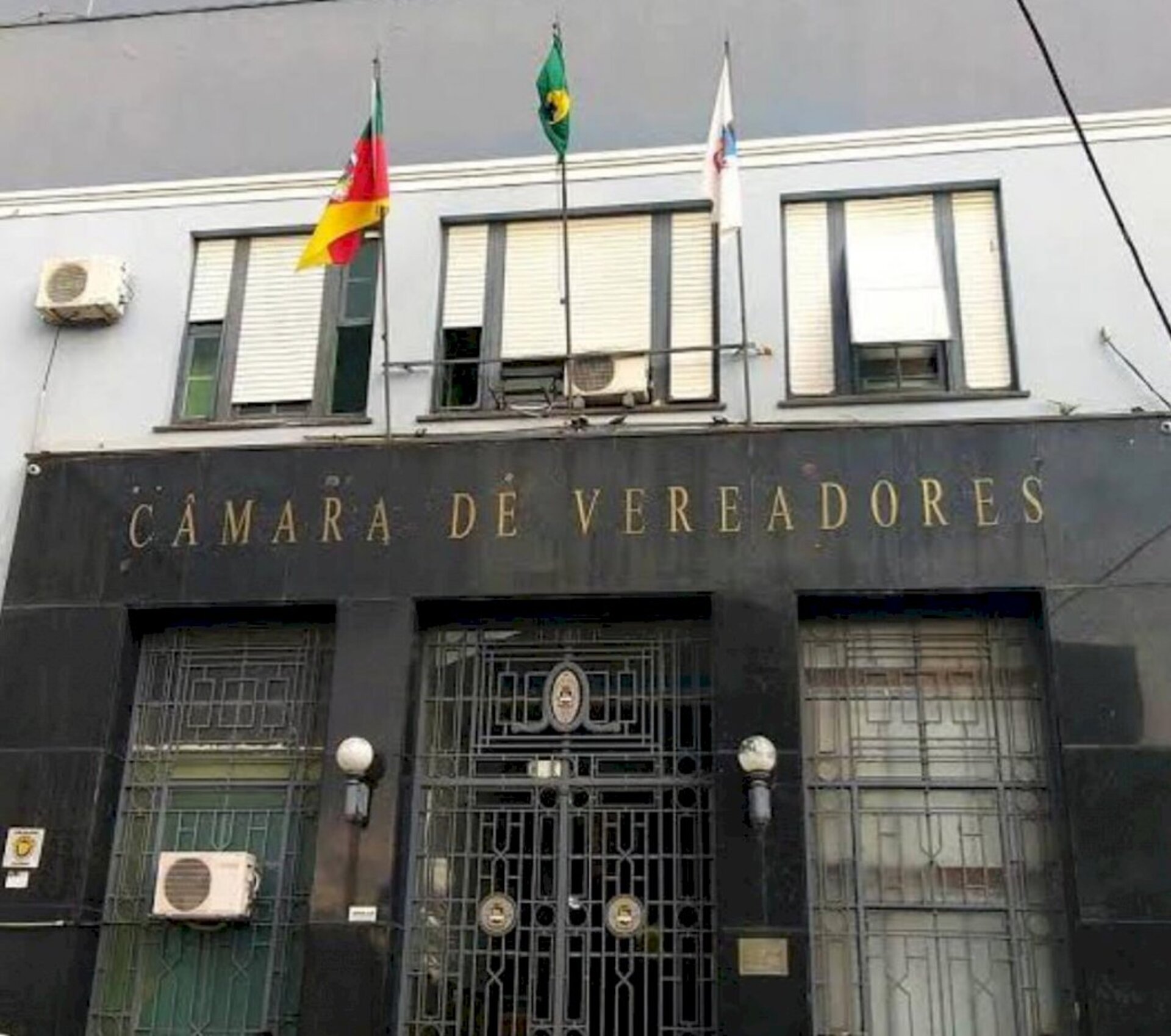Um disputa uma vaga na Assembleia Legislativa e dois na Câmara dos Deputados