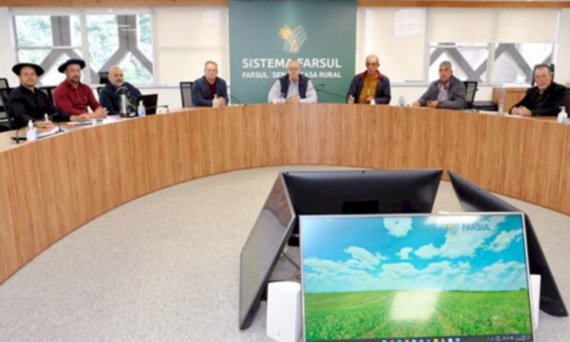 Decisão foi tomada em reunião pela diretoria da entidade