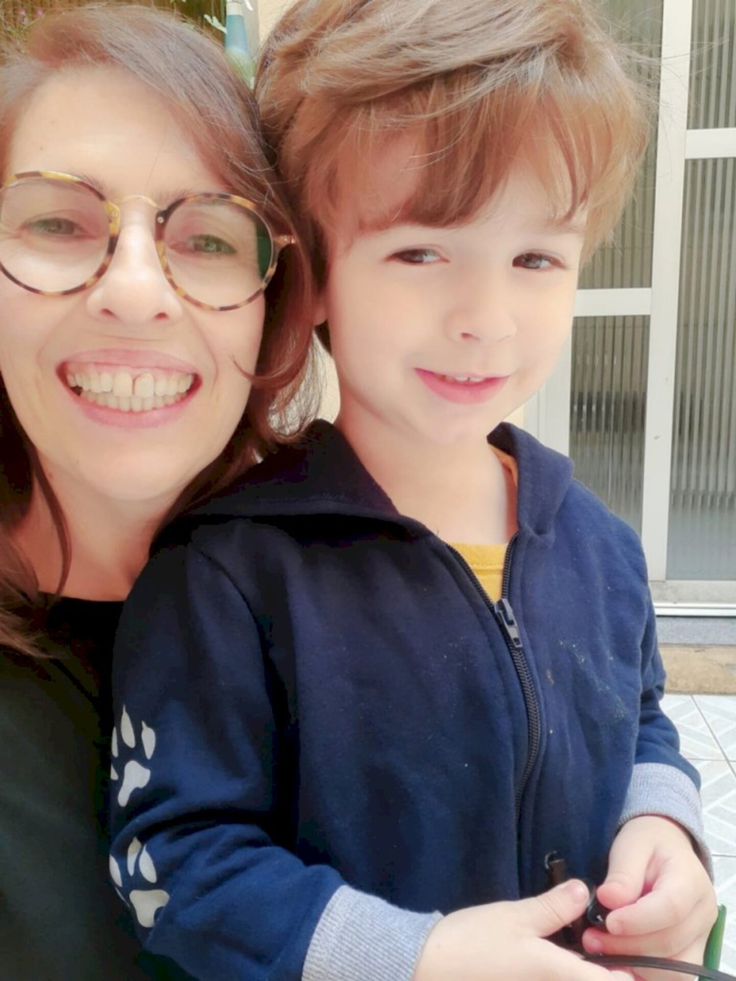 A colunista do Folha do Sul, Dilce Helena Alves Aguzzi, e seu neto Martin Ollé Aguzzi. Sempre grudados