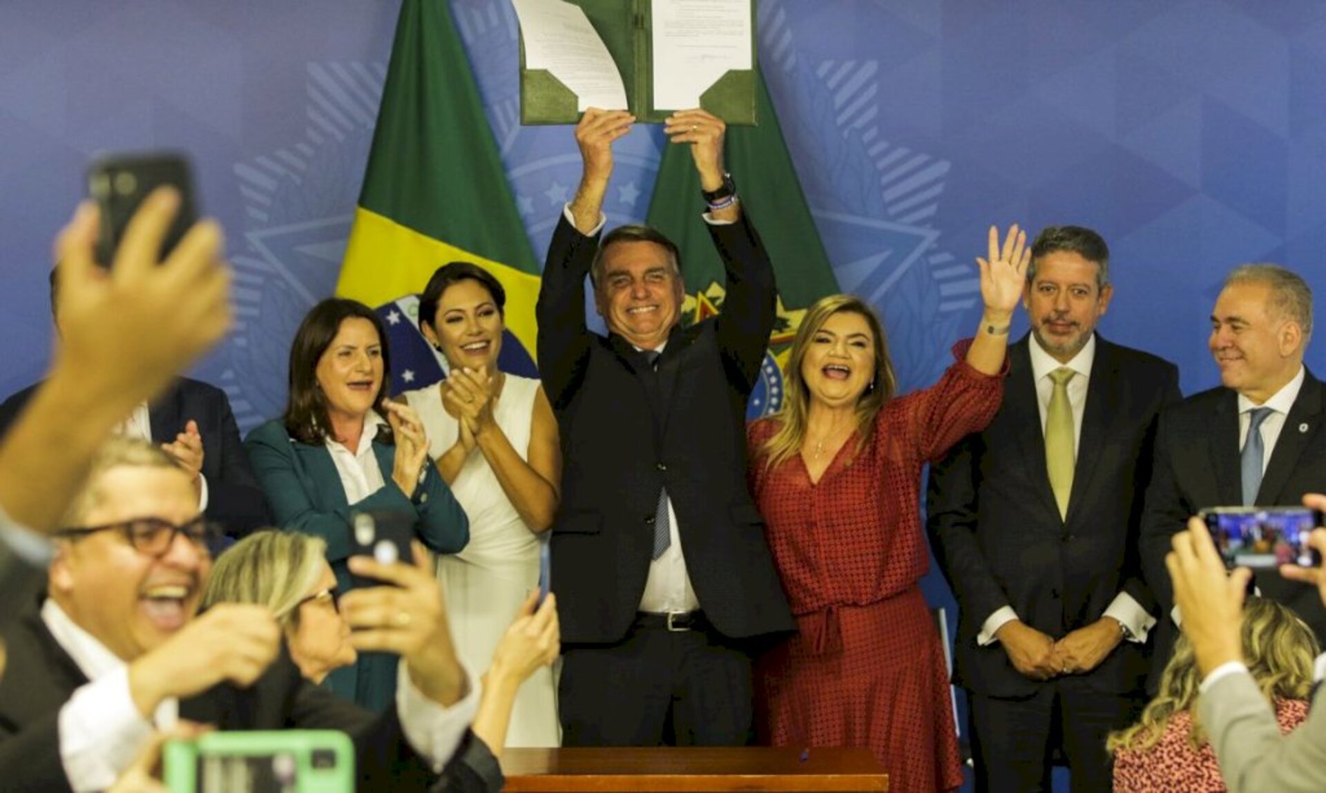 O presidente Jair Bolsonaro sancionou nesta quinta-feira