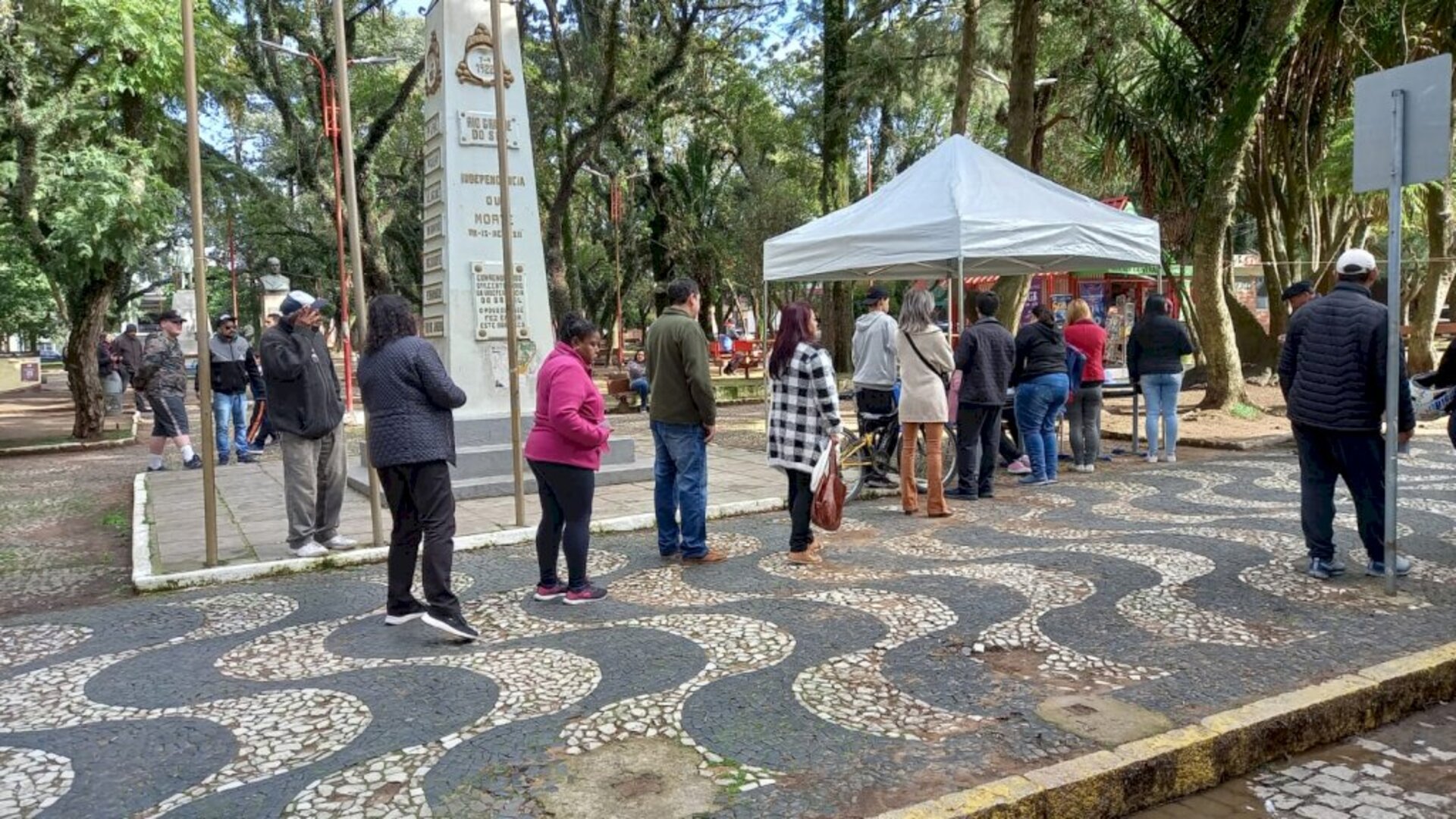 Mais de 400 doses forma distribuídas no sábado