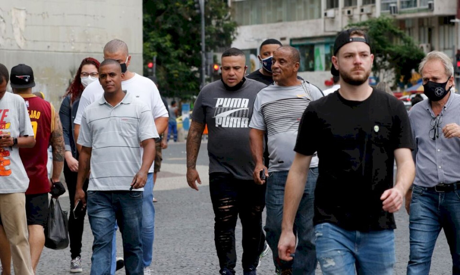 De abril a julho, quase dobrou índice dos que deixaram de usar proteção