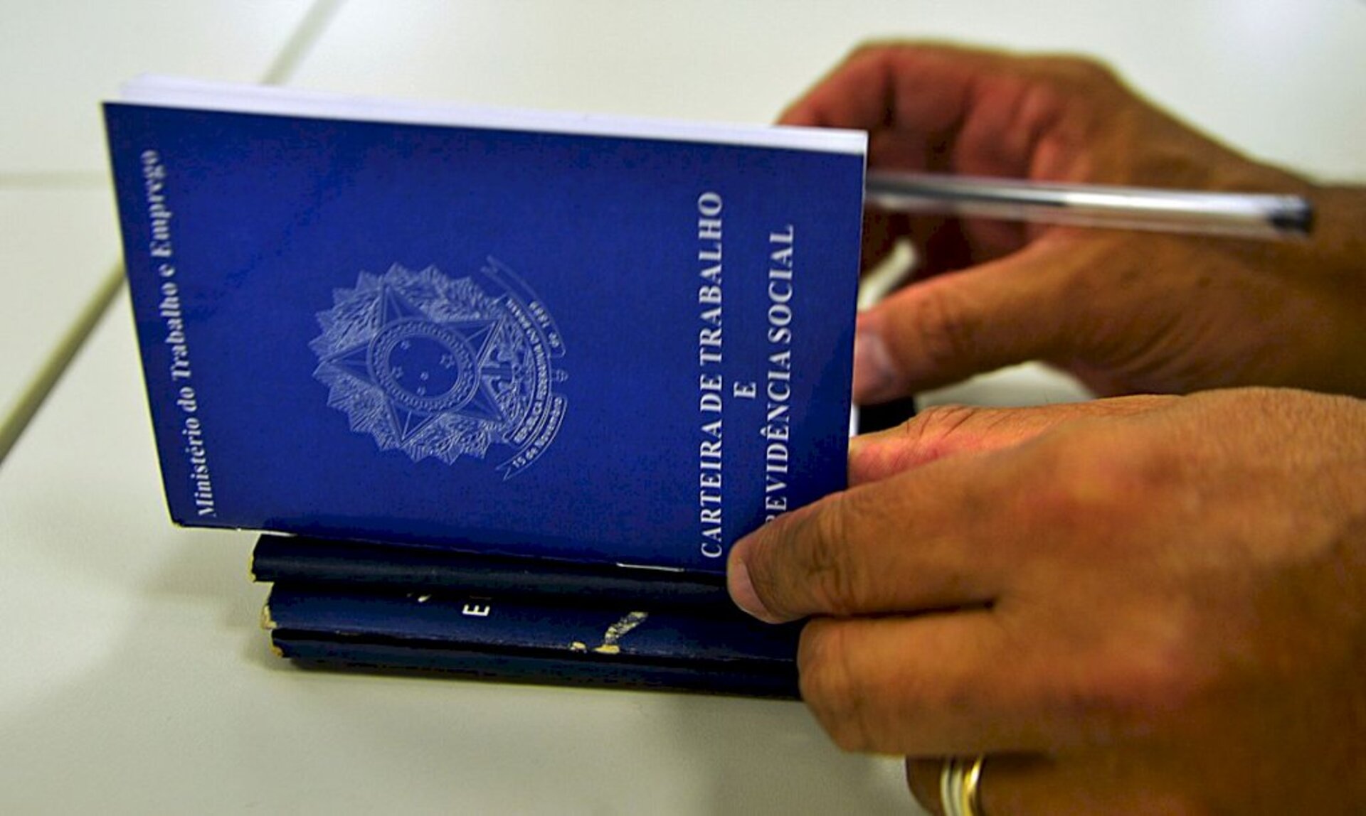 Pnad Contínua registra recorde de trabalhadores sem carteira assinada