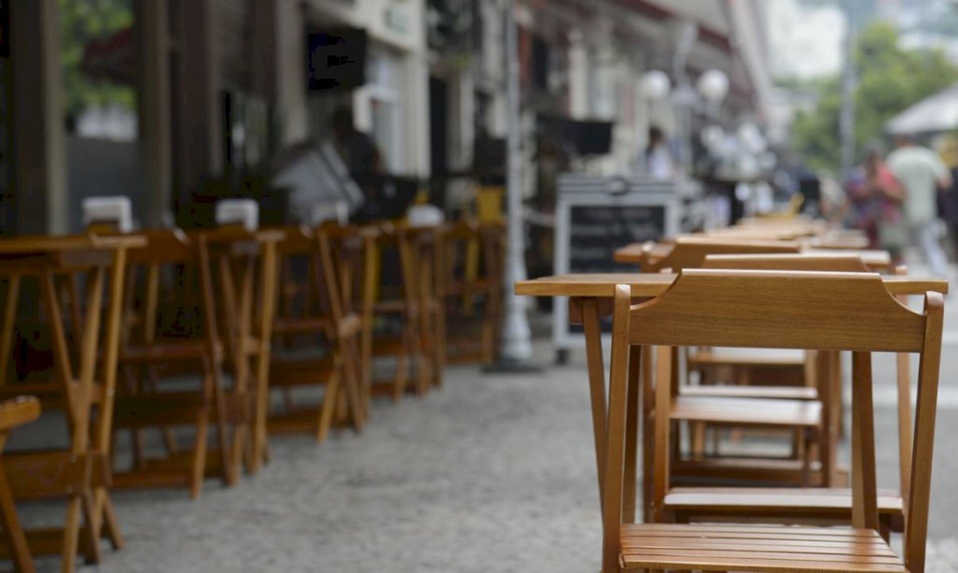 São alvos da ação restaurantes e bares
