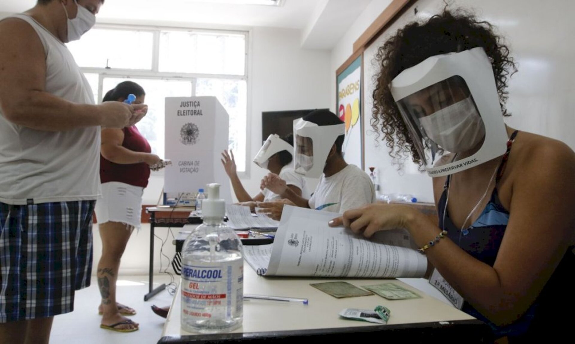 Seções abrirão às 8h e encerrarão os trabalhos às 17h, de acordo com o horário de Brasília