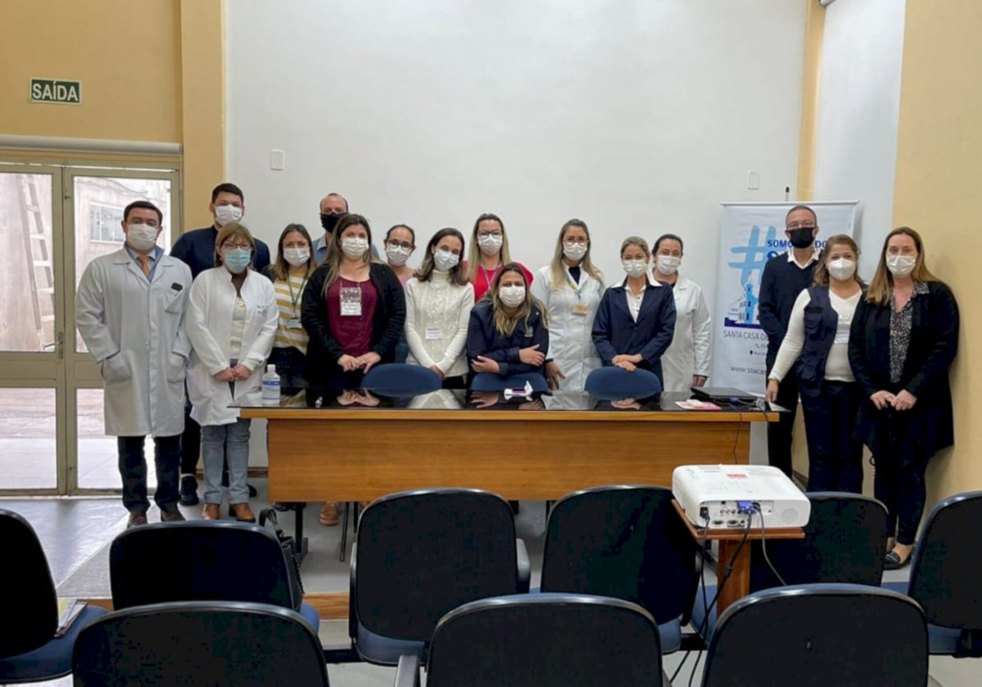 Reunião técnica com MS, SES, CRS, onde foi apresentado o serviço materno-infantil da Santa Casa de Caridade de Bagé