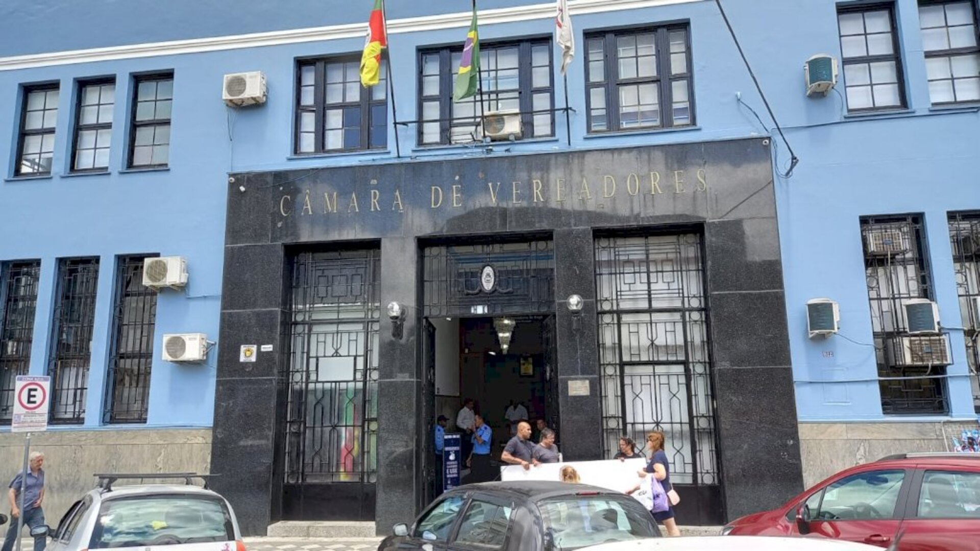 Casa troca o comando nesta quinta-feira
