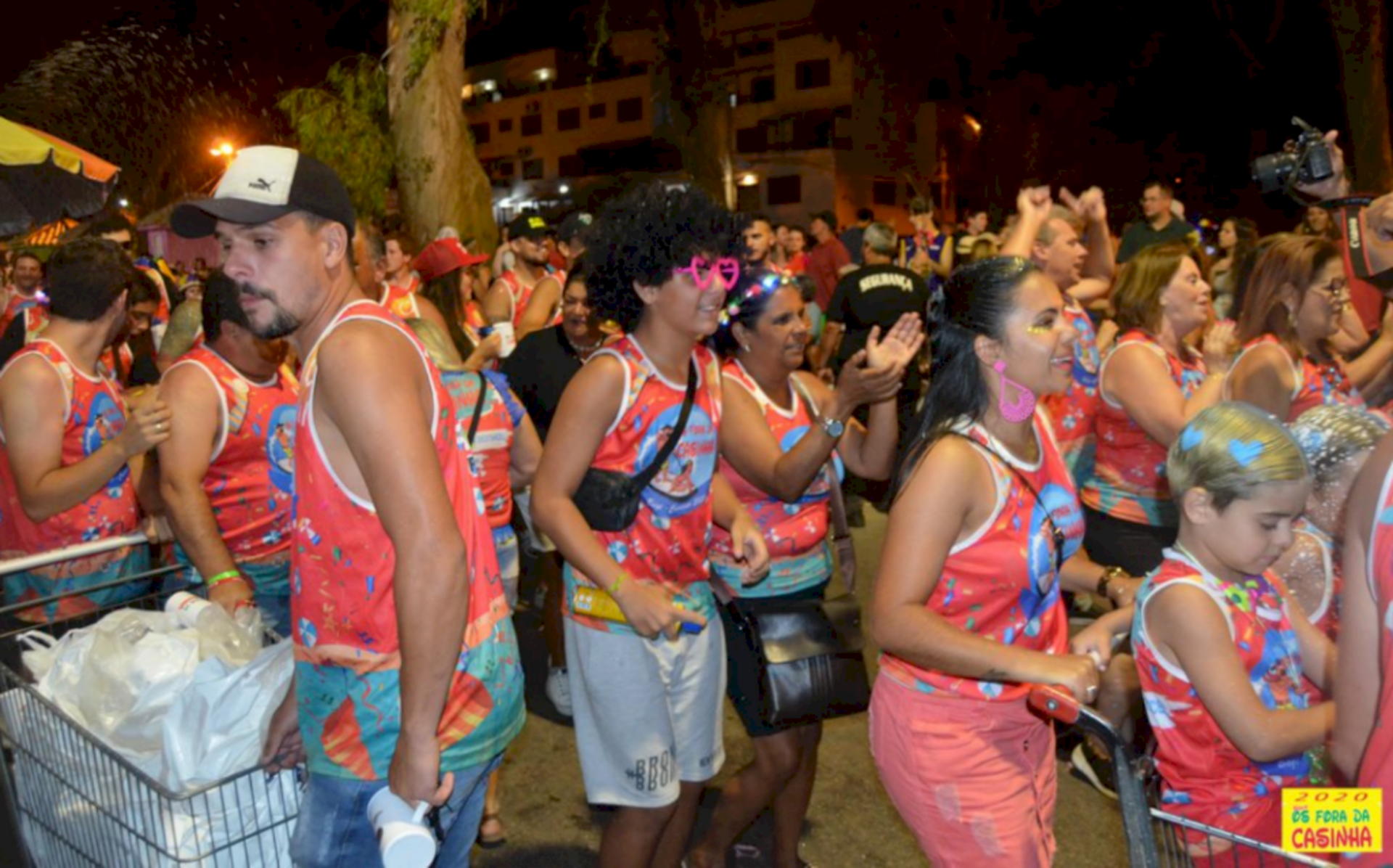 Bloco criado por bageenses faz sucesso no Cassino