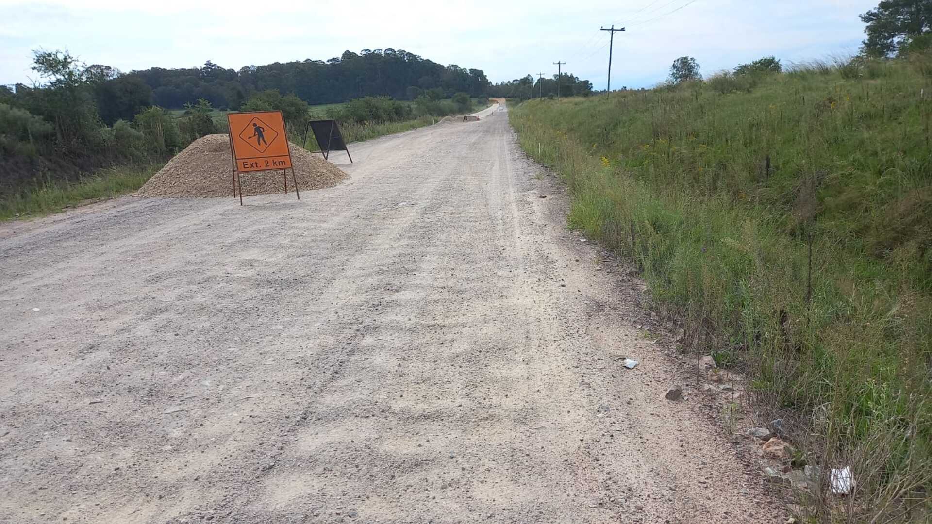 Obra em passos lentos, quase parando