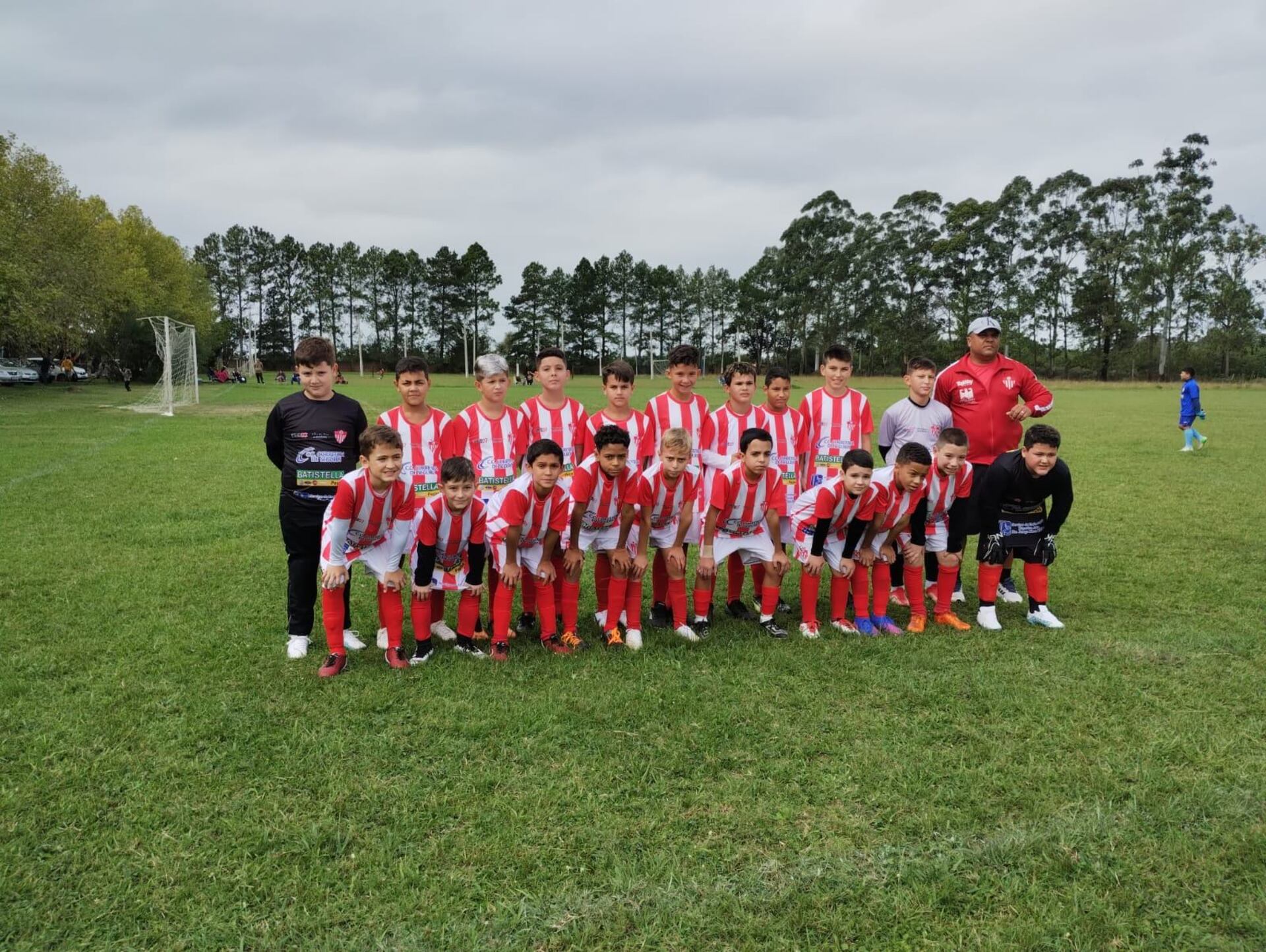 Sub-11 e sub-15 jogaram na Princesa do Sul