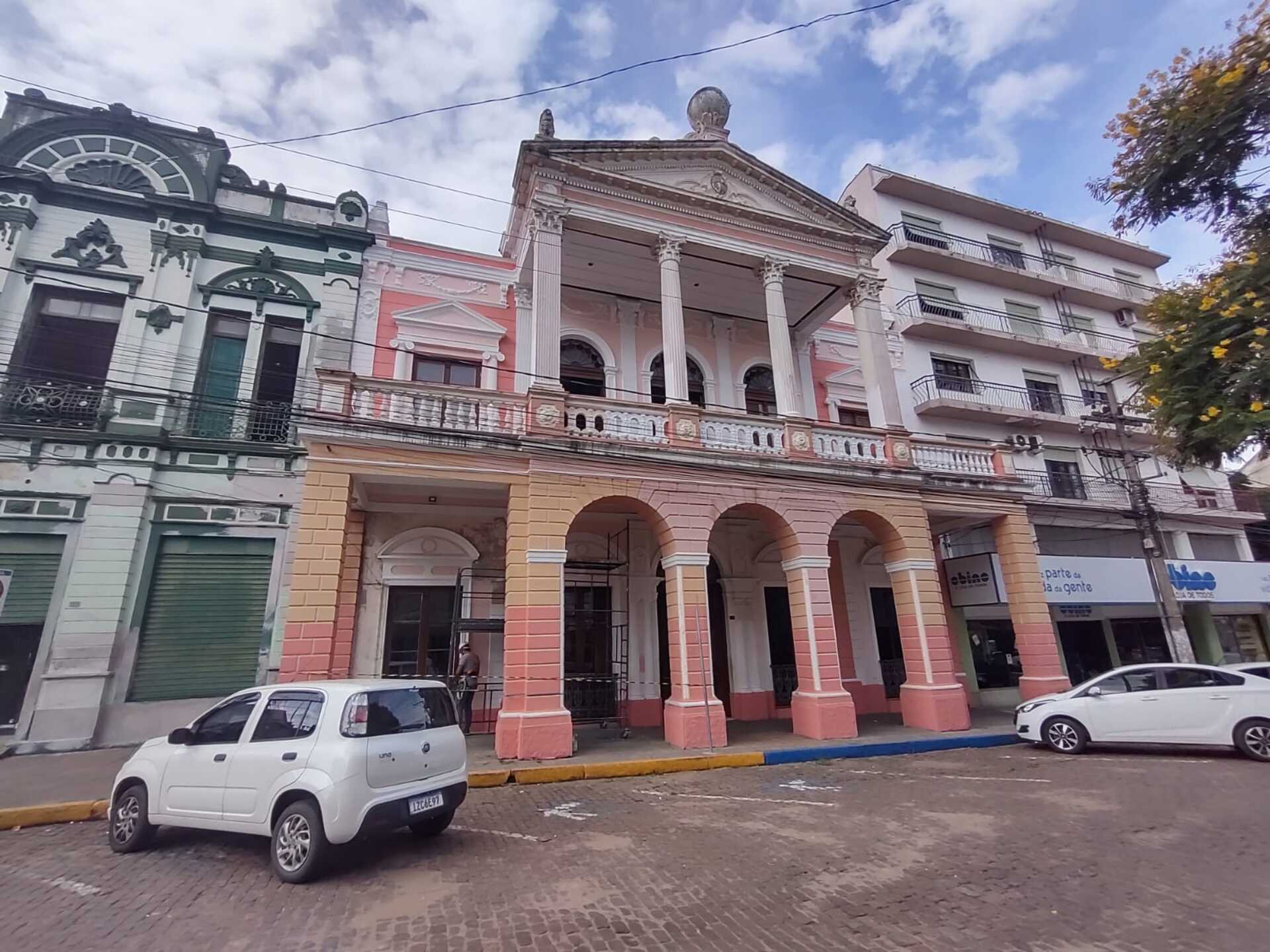 Instituição completa 102 anos