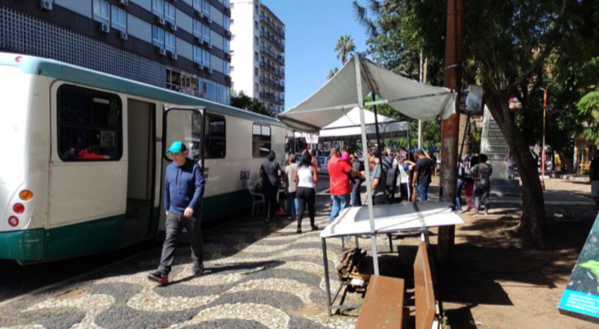 Aplicação de doses vai até as 15h