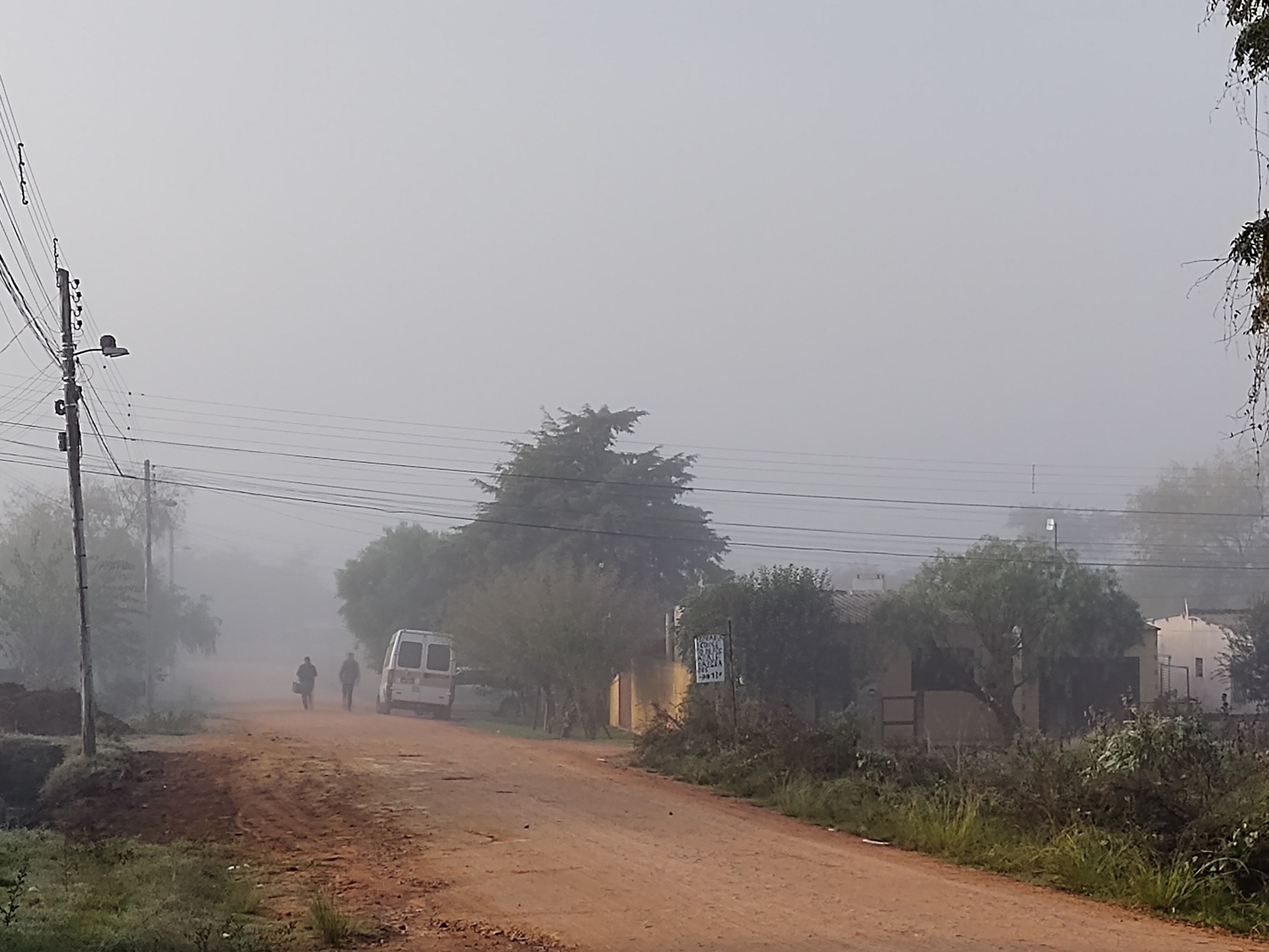 Registro do início da manhã de hoje na zona Leste