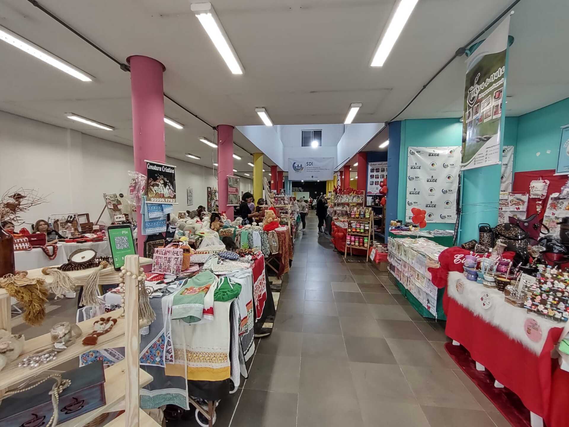 Feira vai até o dia 12 como opção para os apaixonados