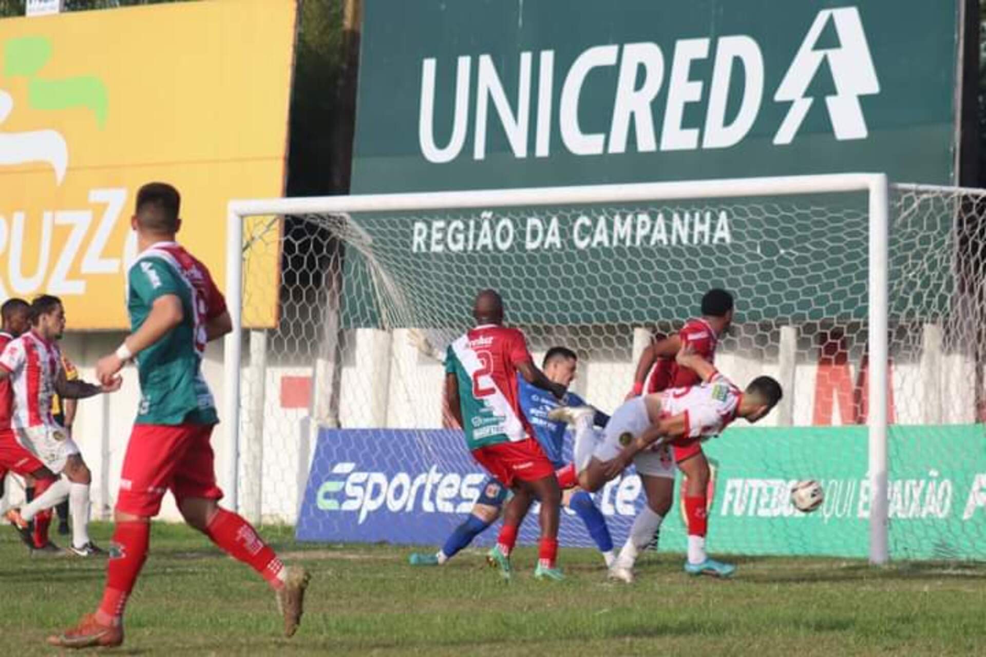 Vitor garantiu a classificação alvirrubra
